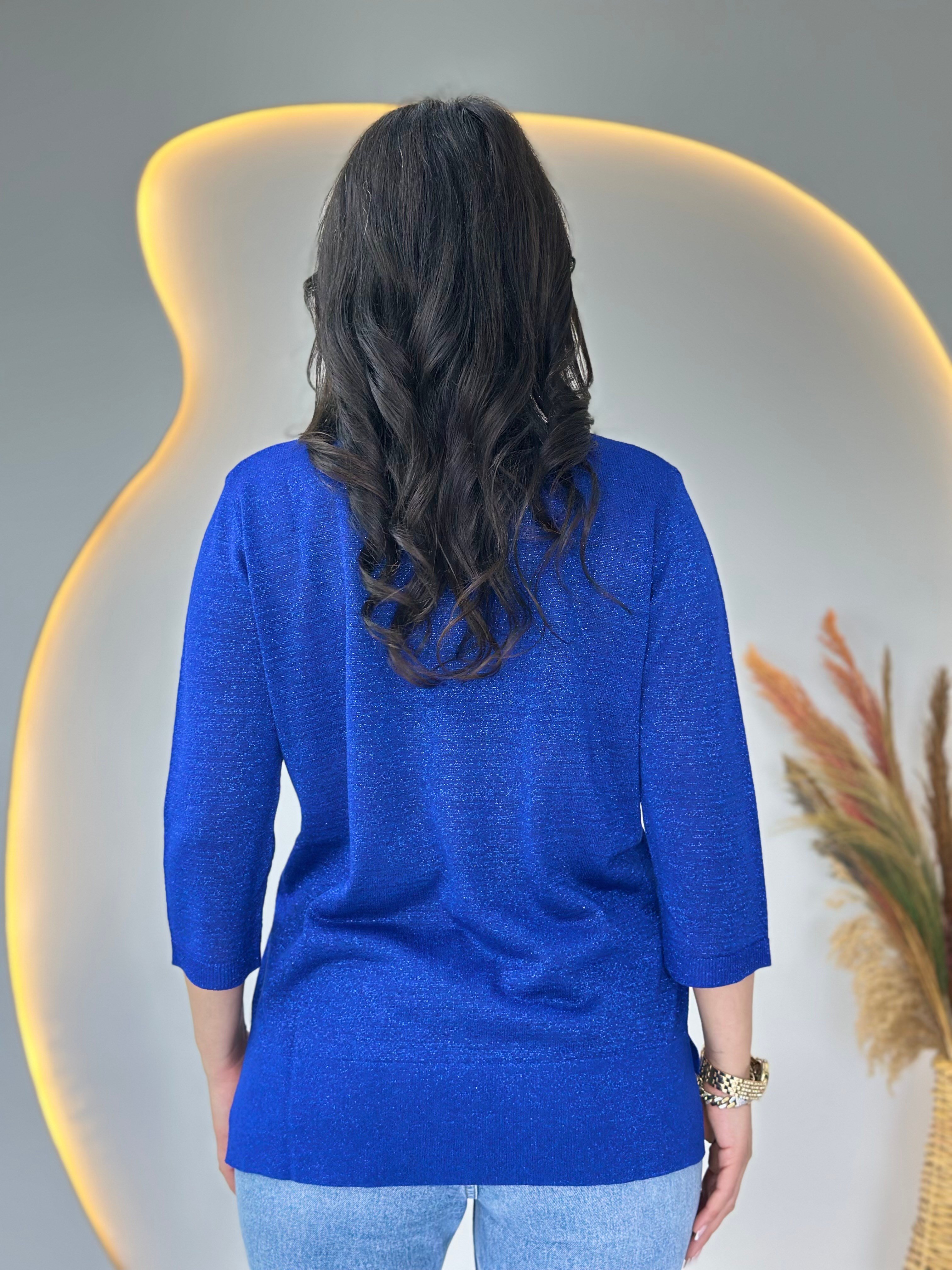 Suzy Saks Mavi V Yaka Sim İşlemeli Merserize Bluz D116