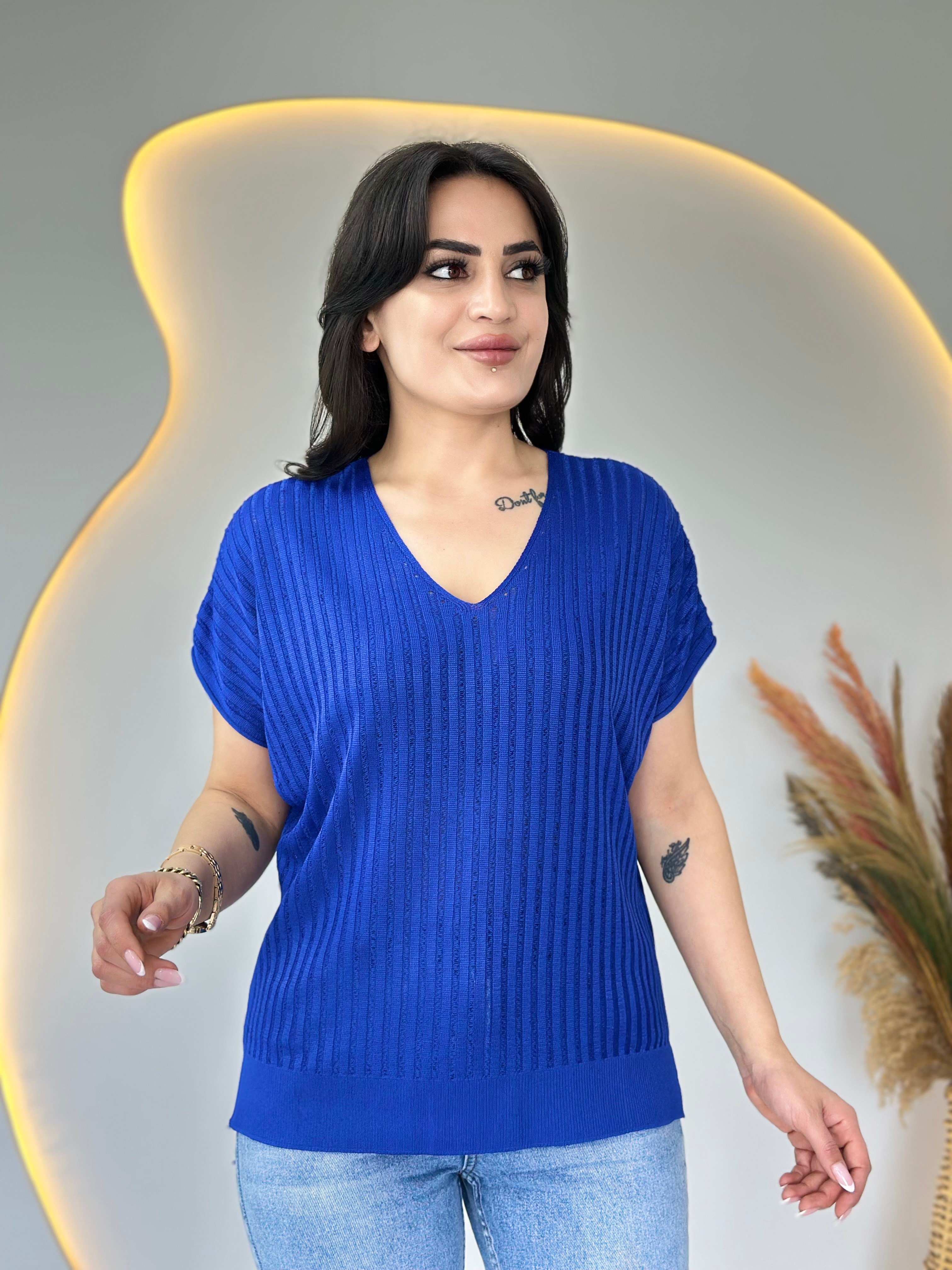 Tista Saks Mavi V Yaka Düşük Omuz Fileli Merserize Bluz D114