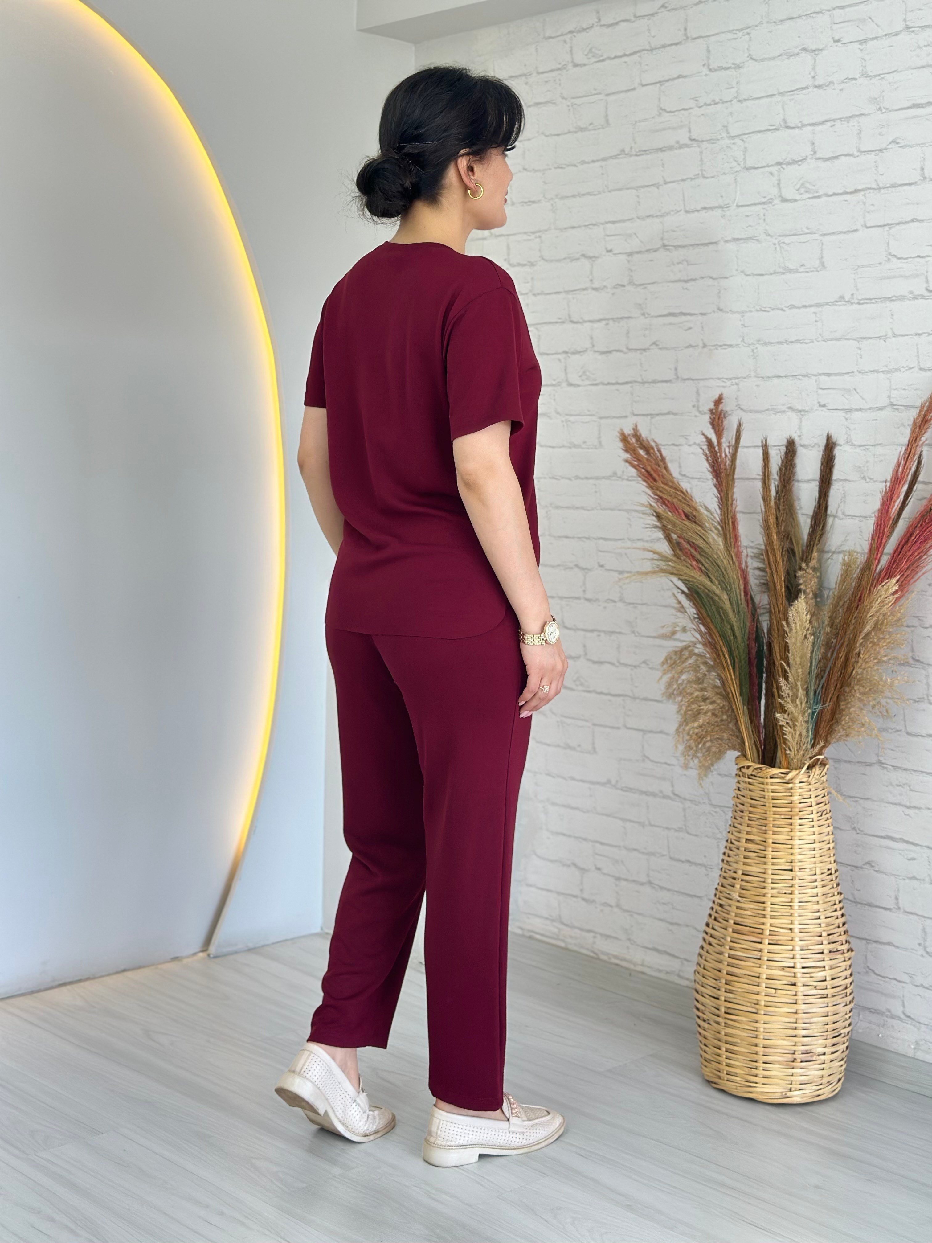 Tofi Bordo V Yaka İpek Modal Kumaş Kolu Paçası Çıtçıtlı Takım D133