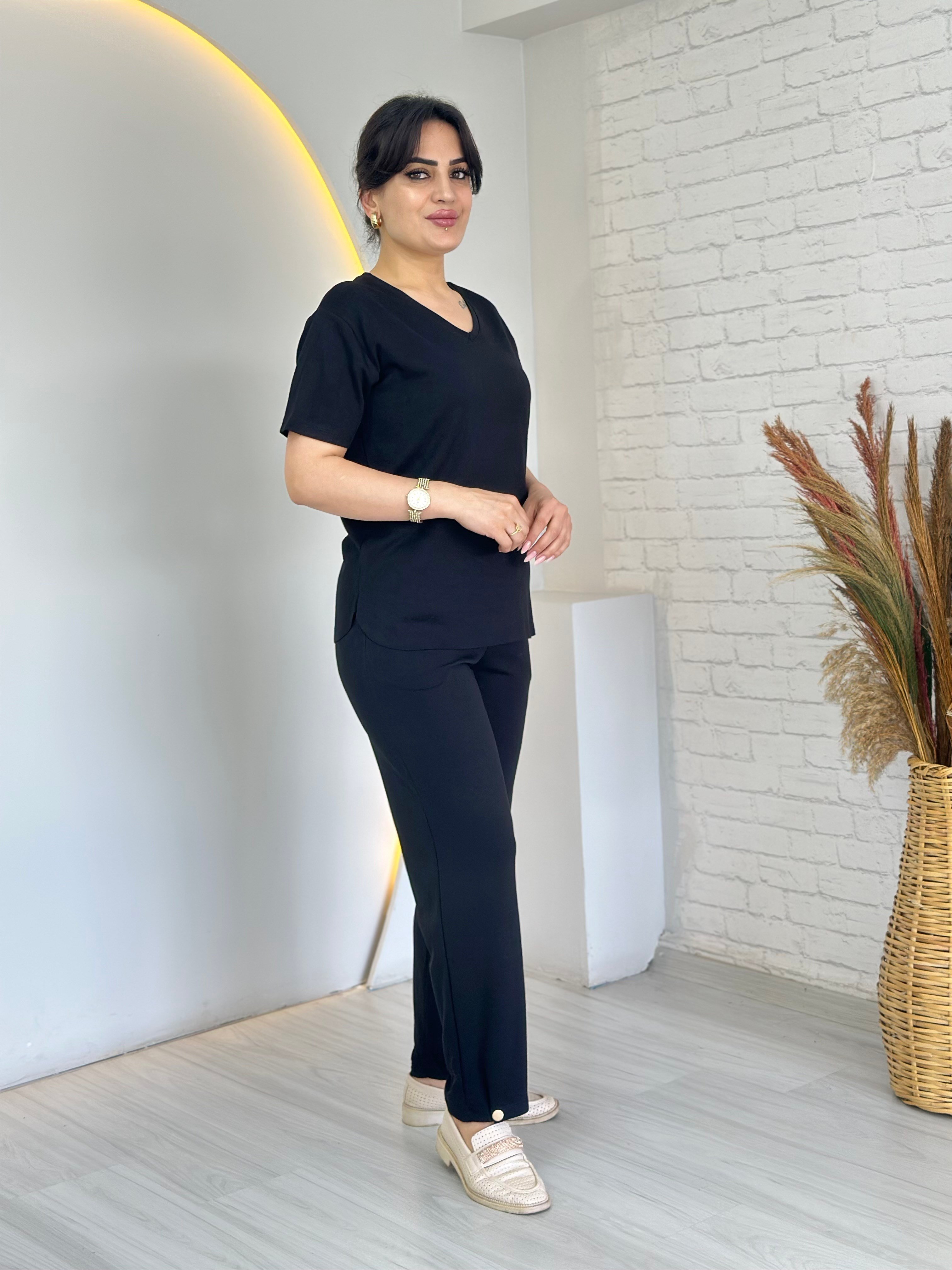 Tofi Siyah V Yaka İpek Modal Kumaş Kolu Paçası Çıtçıtlı Takım D133