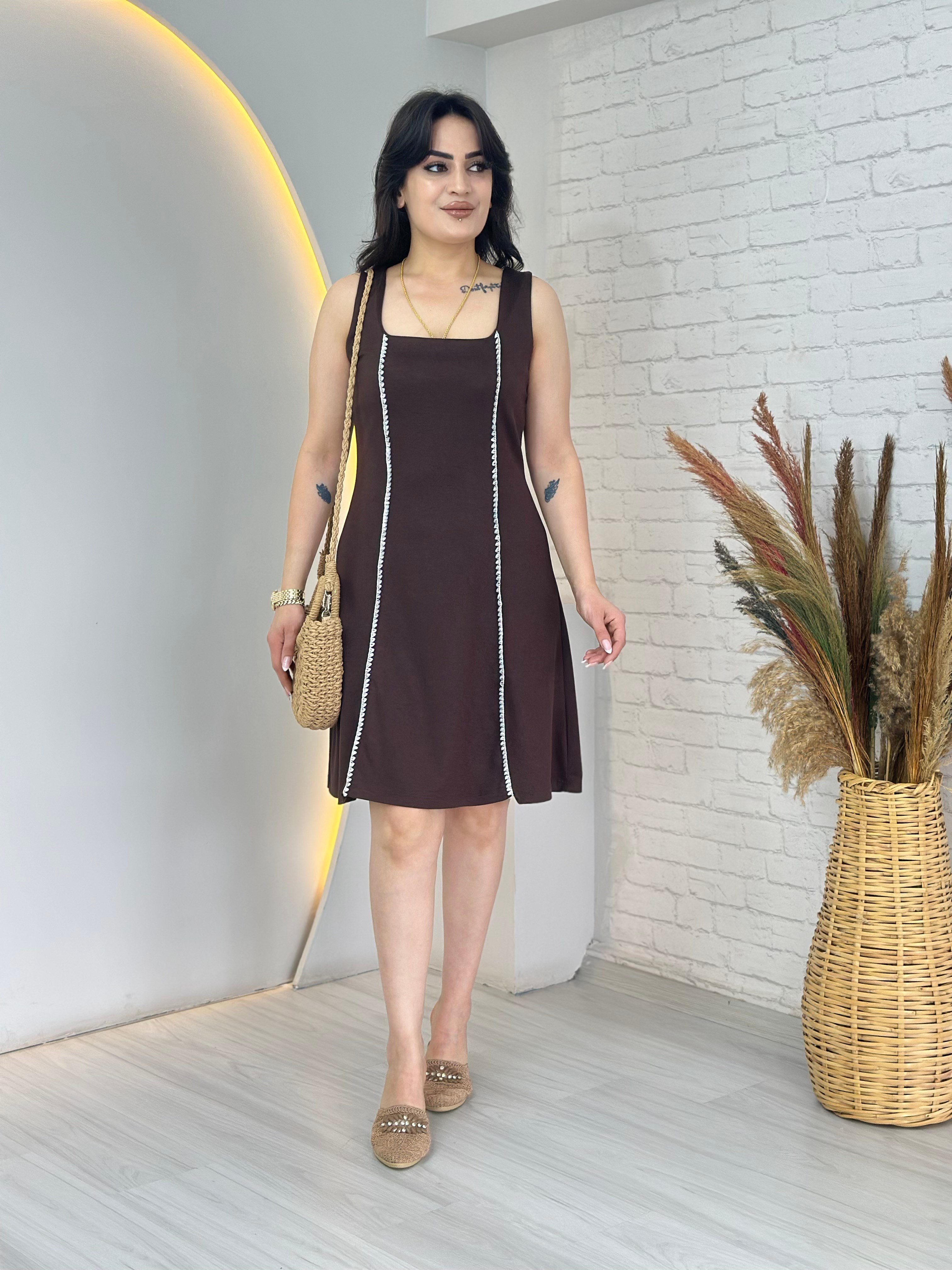 Vireo Kahve Kare Yaka Biye Detay Modal Elbise D126