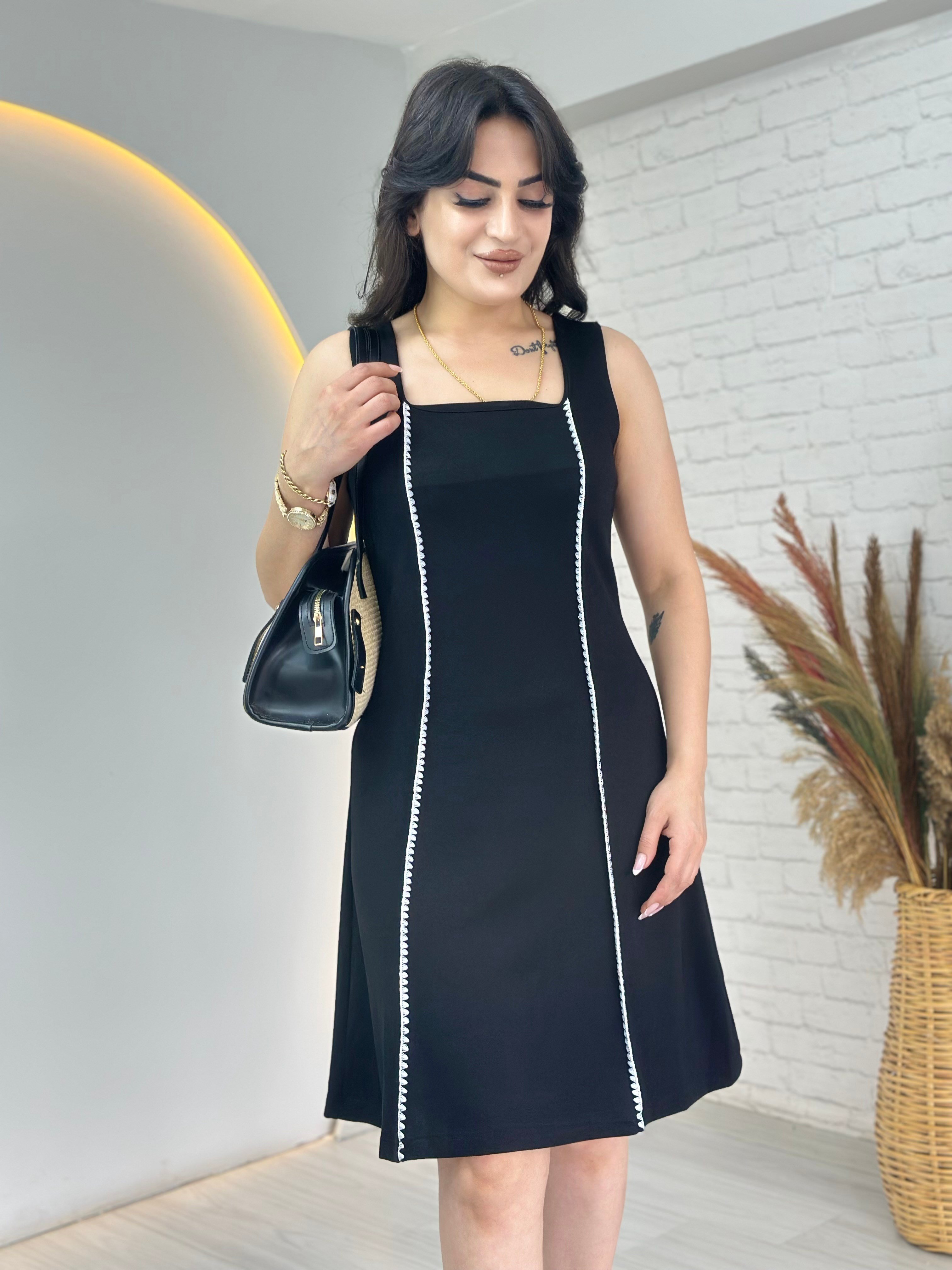 Vireo Siyah Kare Yaka Biye Detay Modal Elbise D126