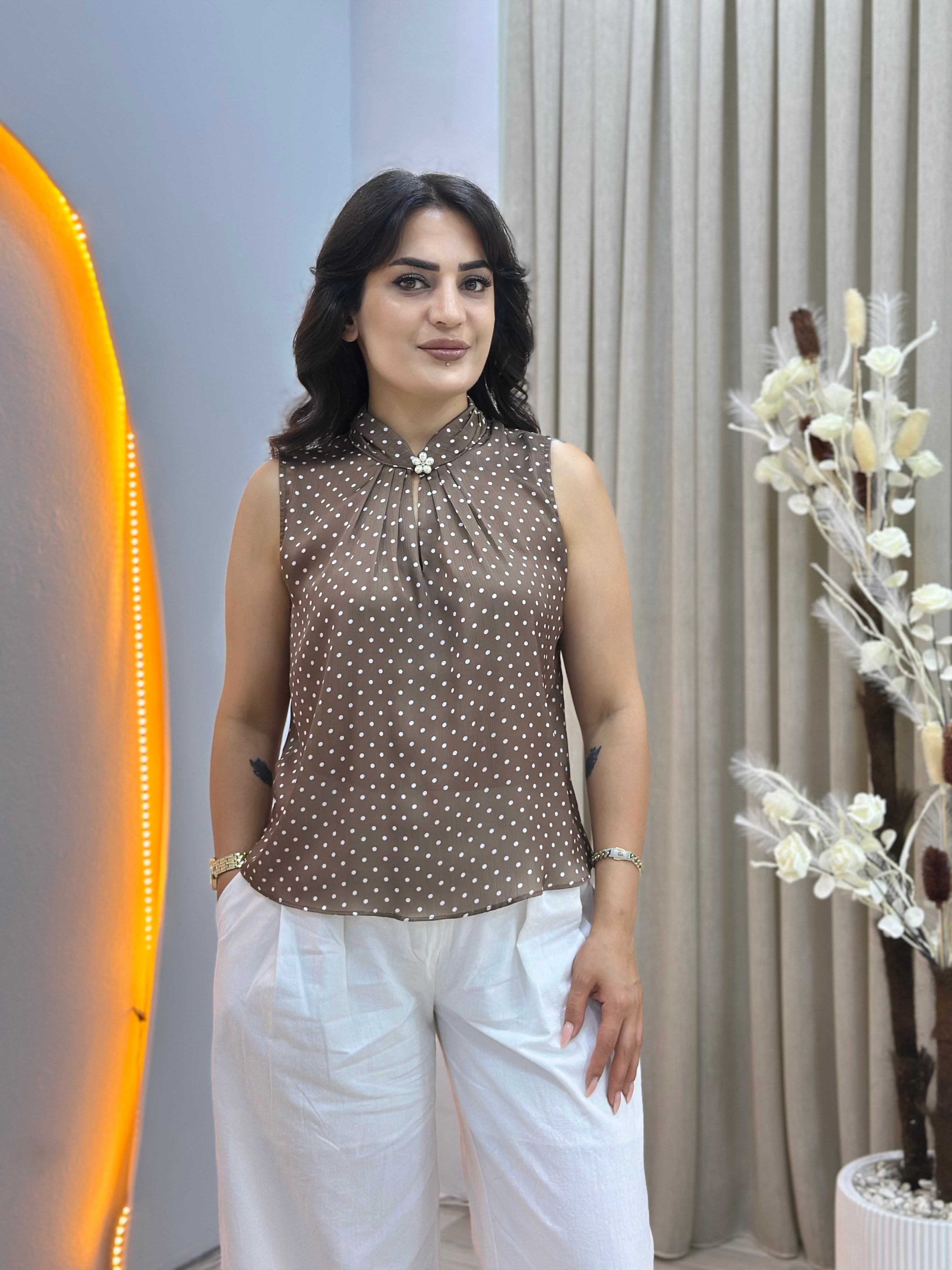 Zerin Kahve Yaka Büzgülü Puantiyeli Saten Bluz D164