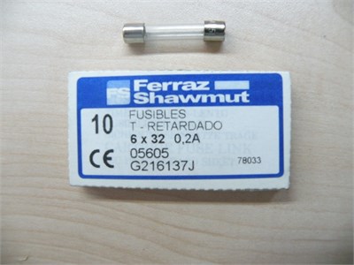 *10 ADET FİYATIDIR* Cam Sigorta 250V F 6X32 0,2A / 90 Adet Stok