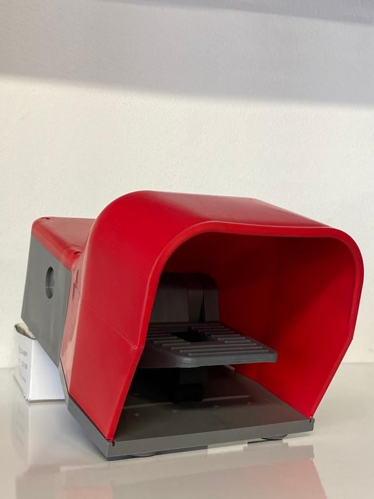 COMEPI BÜYÜK PEDAL KIRMIZI ON-OFF