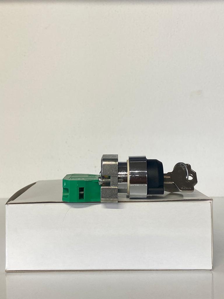 COMEPI METAL ANAHTARLI BUTON  2 Pozisyon Q22mm  Sola kalıcı 1NA kontak düzeni IP65