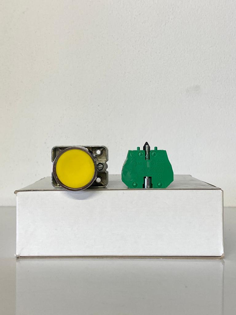 COMEPI  METAL  BUTON SARI Q22mm Yaylı 1NA kontak düzeni IP65