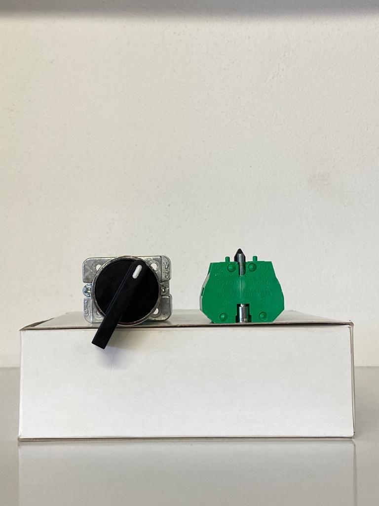 COMEPI METAL UZUN MANDALLI BUTON Kalıcı 2 Pozisyon 1NA kontak düzeni IP65