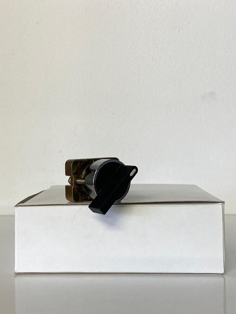 COMEPI METAL UZUN MANDALLI METAL BUTON Sağa yaylı 2 Pozisyon 1NA kontak düzeni IP65