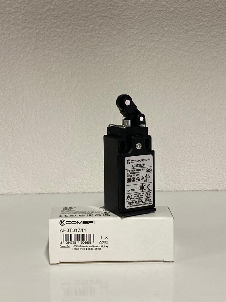 COMEPI PLS  LİMİT SWİTCH 30mm Yatay yöne hareketli kol plastik makara çelik pimli 1NA 1NK kontak düzeni IP65