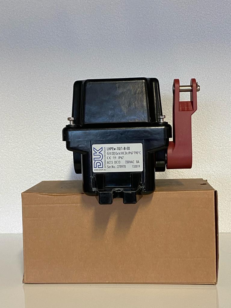 DUK EX ACİL DURDURMA ŞALTERİ 1NC 1NO 230V 8A