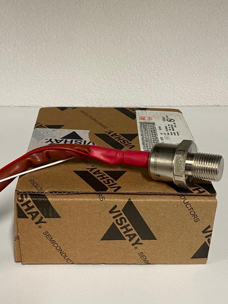 IR 180A 1000V  VİDALI KAMÇILI TRİSTÖR