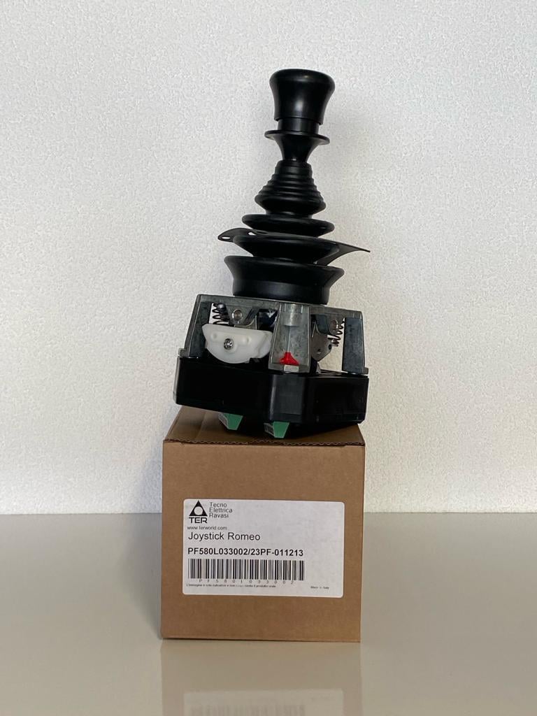 TER JOYSTİK 4 YÖNLÜ 3+3 YAYLI EMNİYETLİ