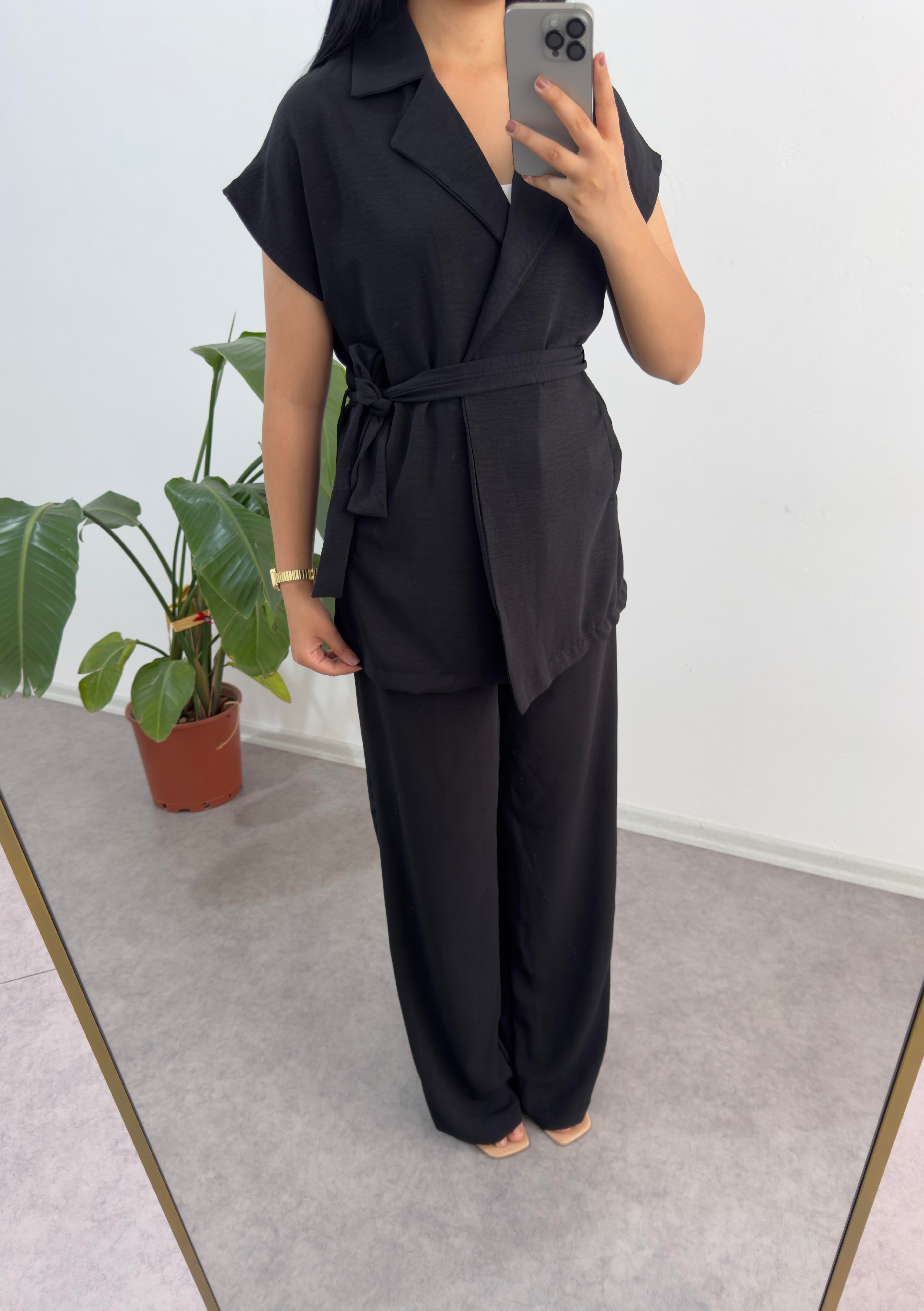 Aerobin Siyah Takım