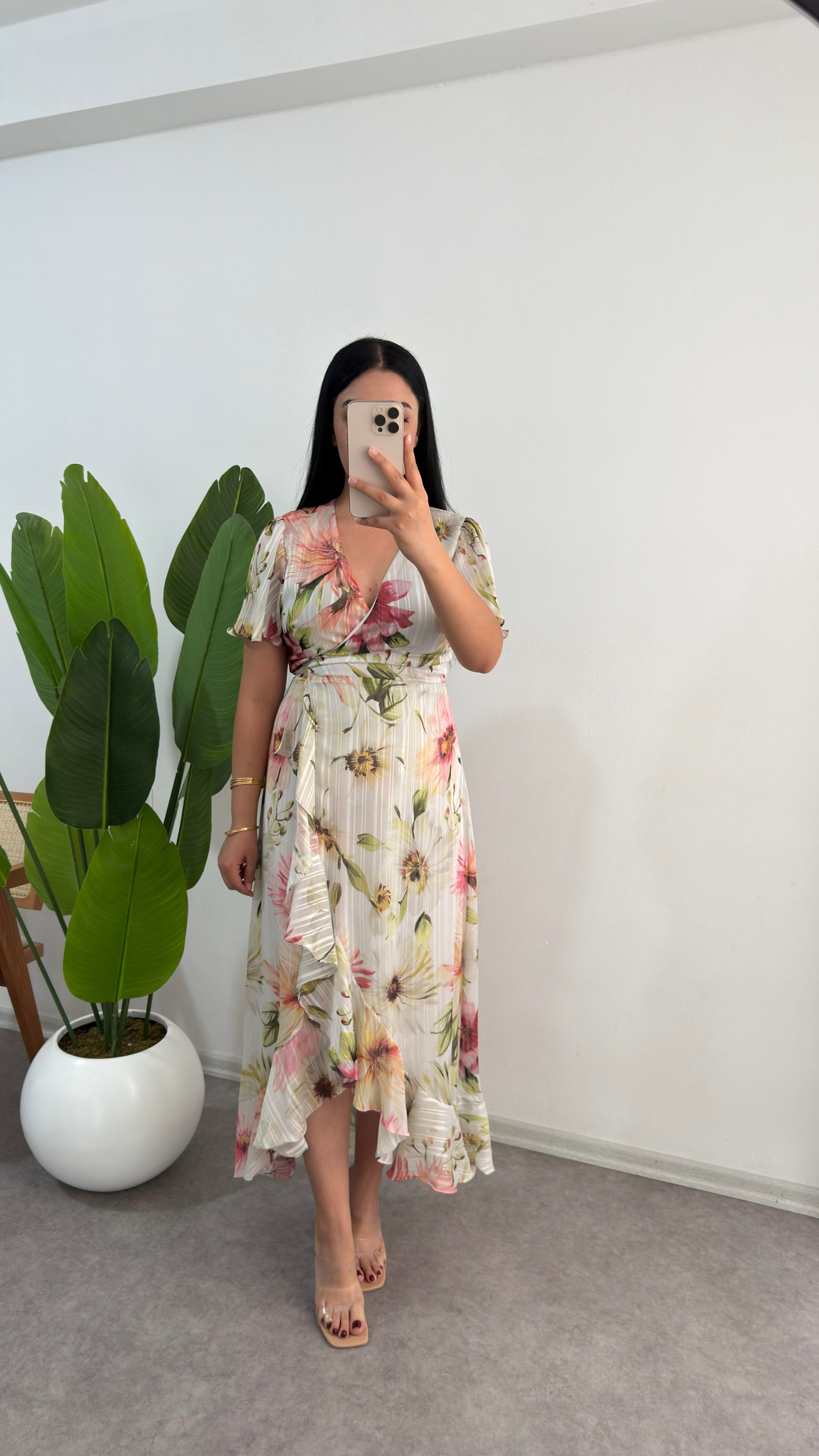 Anvelop Model Gs Elbise