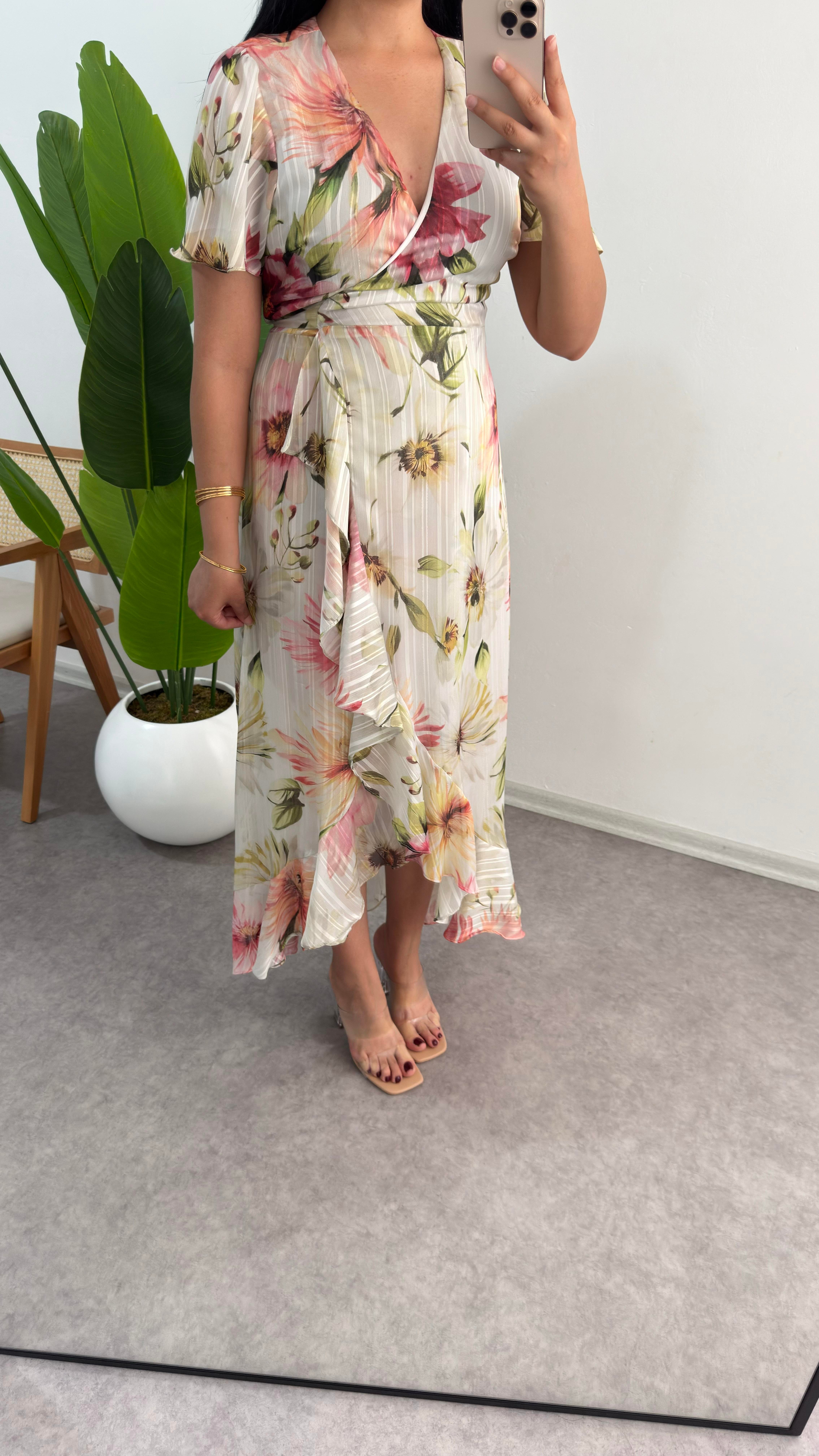 Anvelop Model Gs Elbise