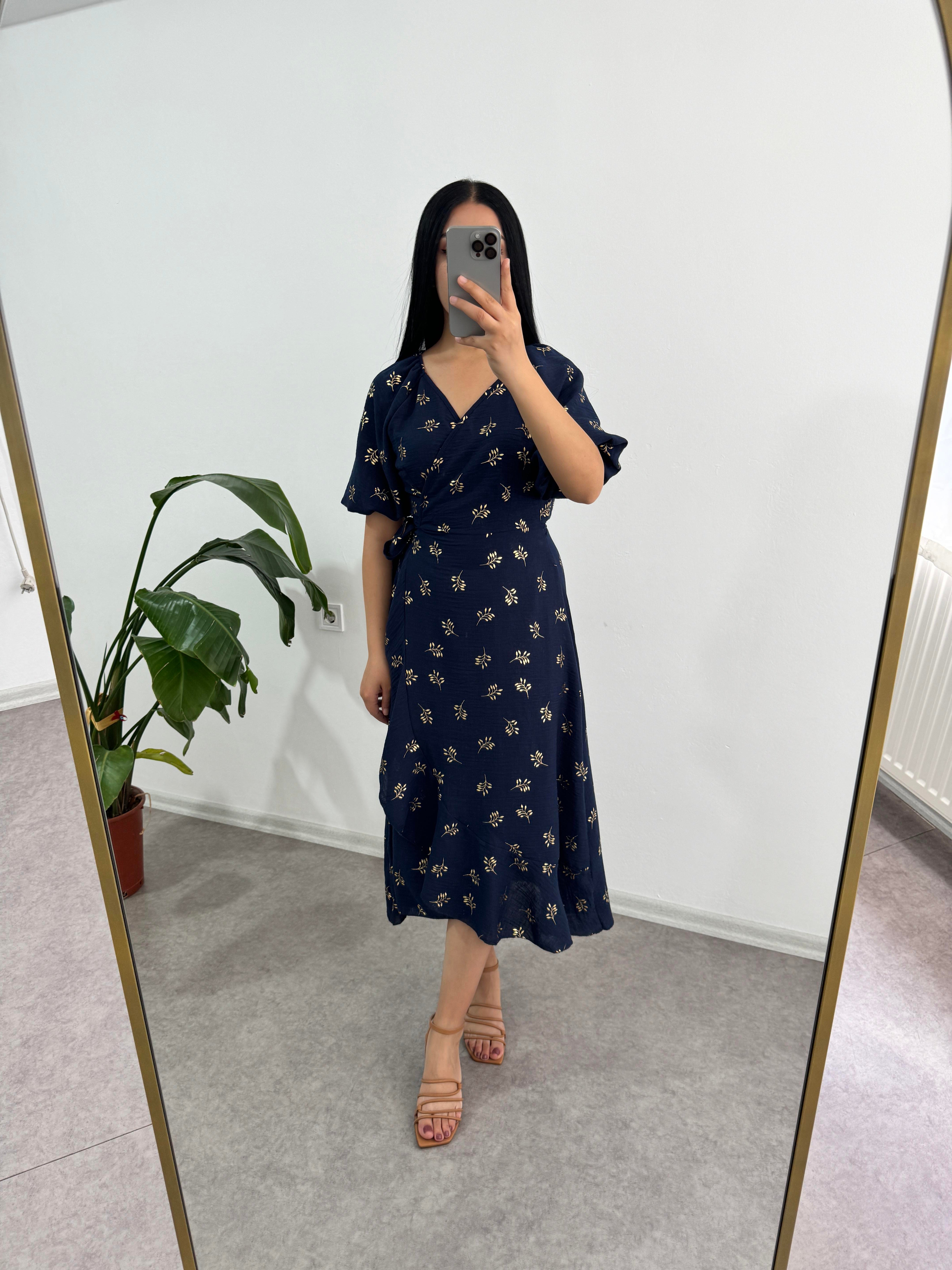 Balon Kol Lacivert Elbise