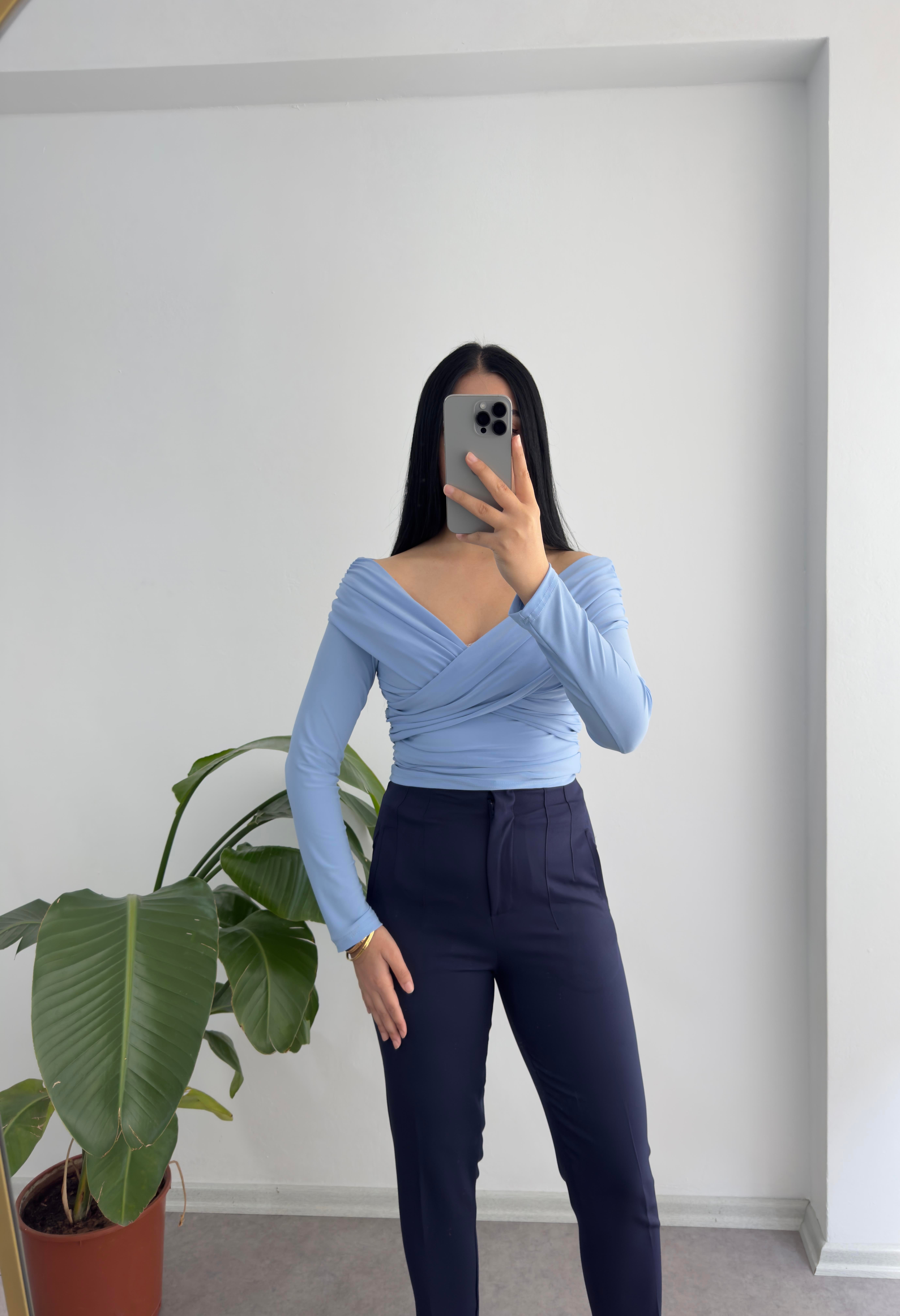 Bebe Mavisi Çapraz Yaka Bluz