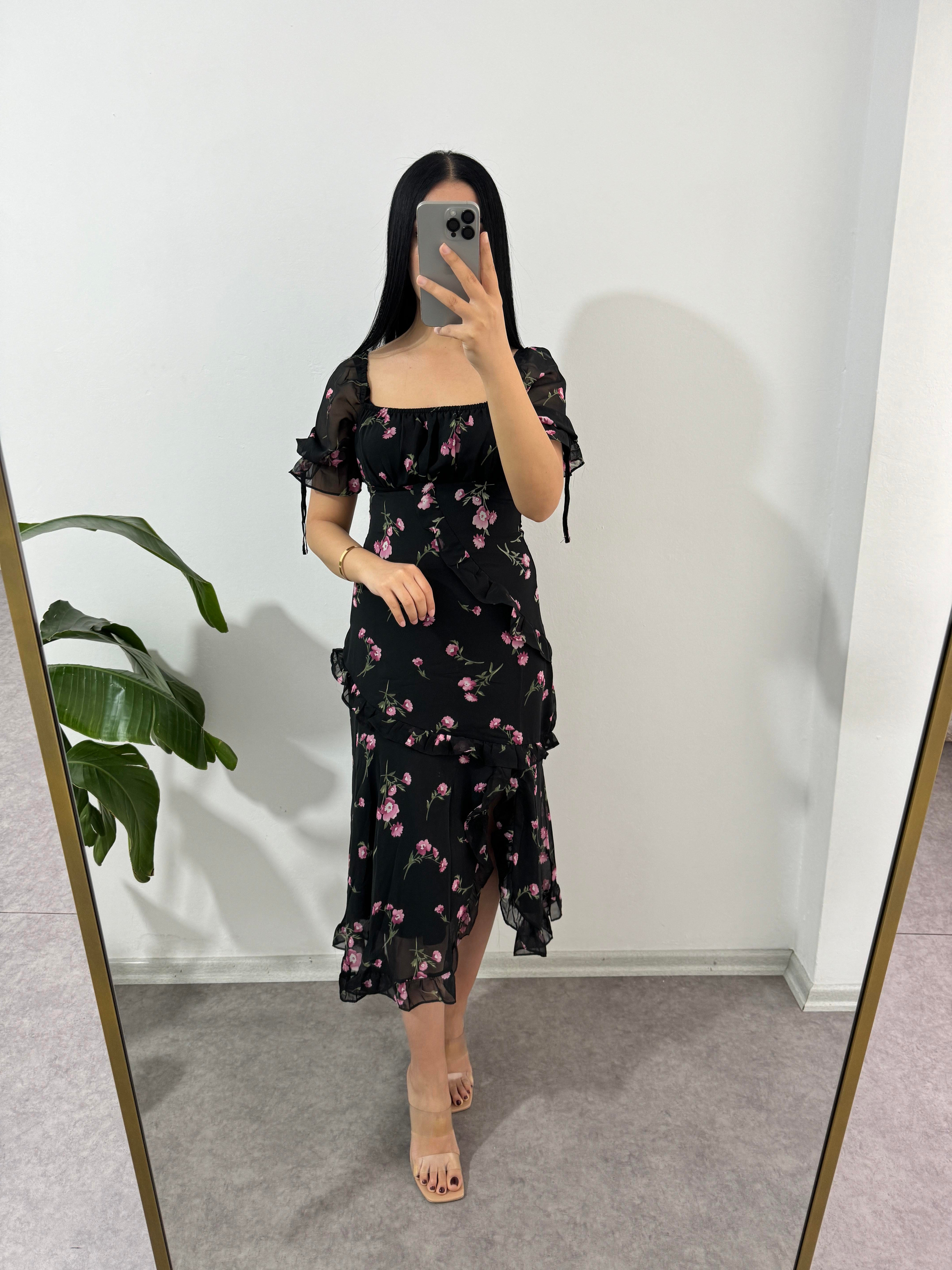 Çiçekli Şifon Elbise 