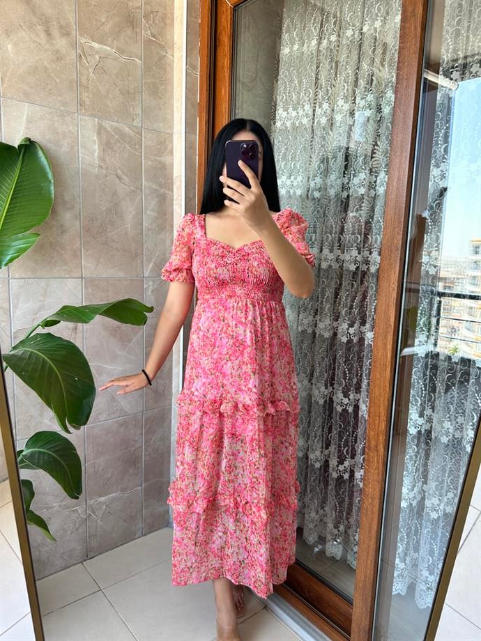 Çiçekli şifon elbise 