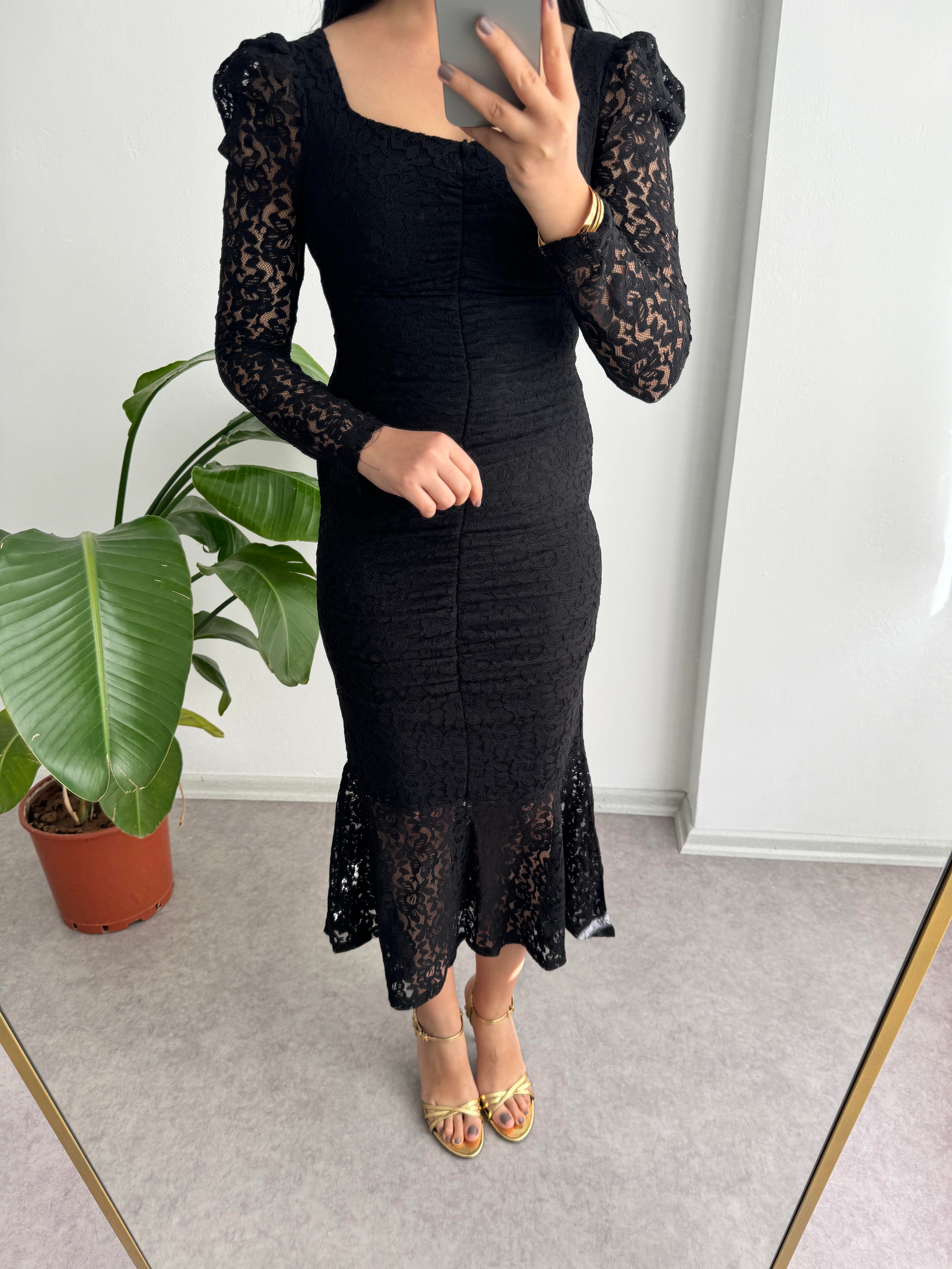 Dantel Balık Model Midi Elbise