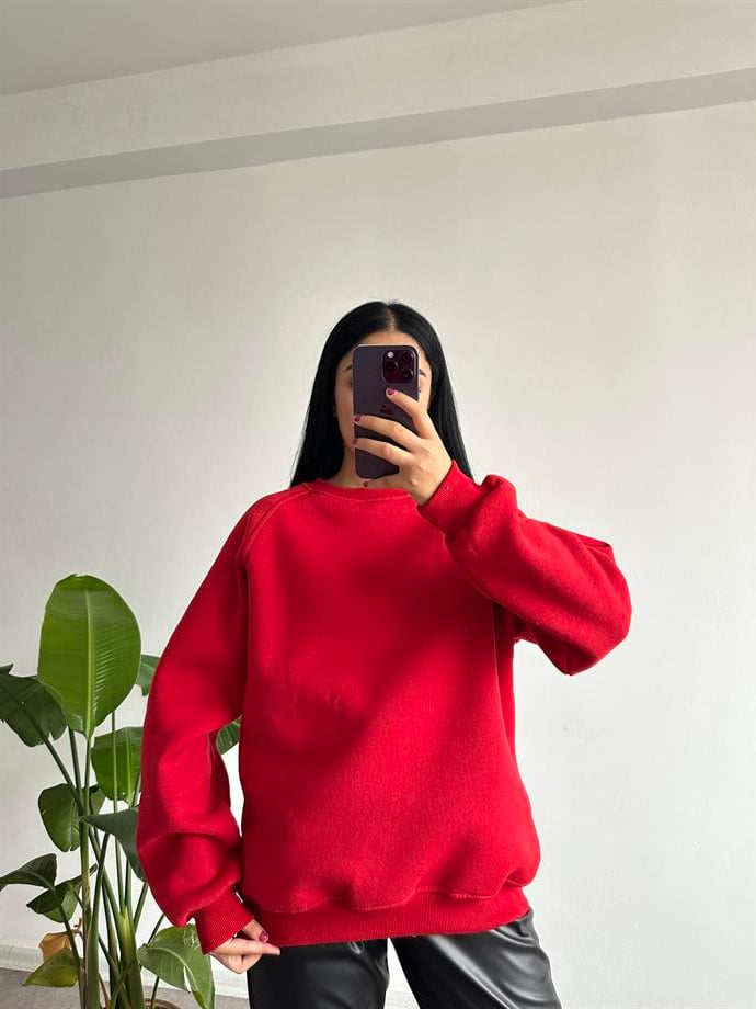 Kırmızı sweatshirt 