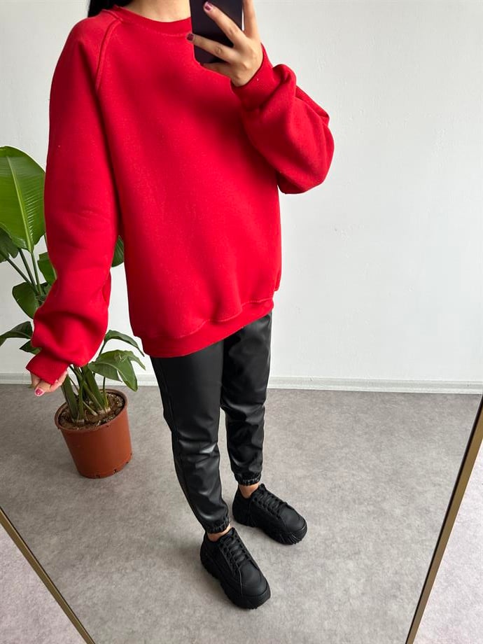 Kırmızı sweatshirt 