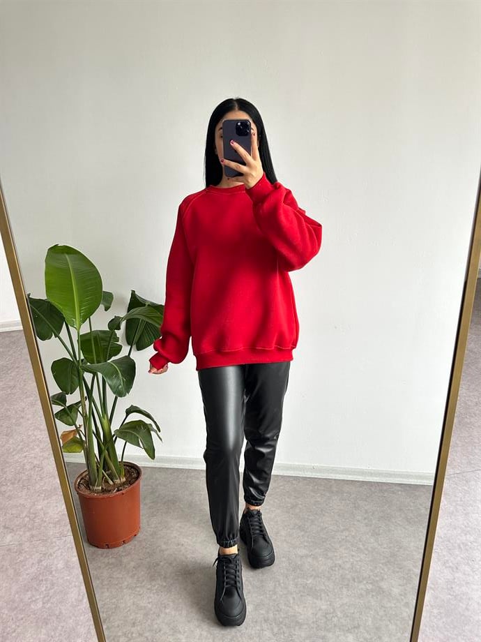 Kırmızı sweatshirt 