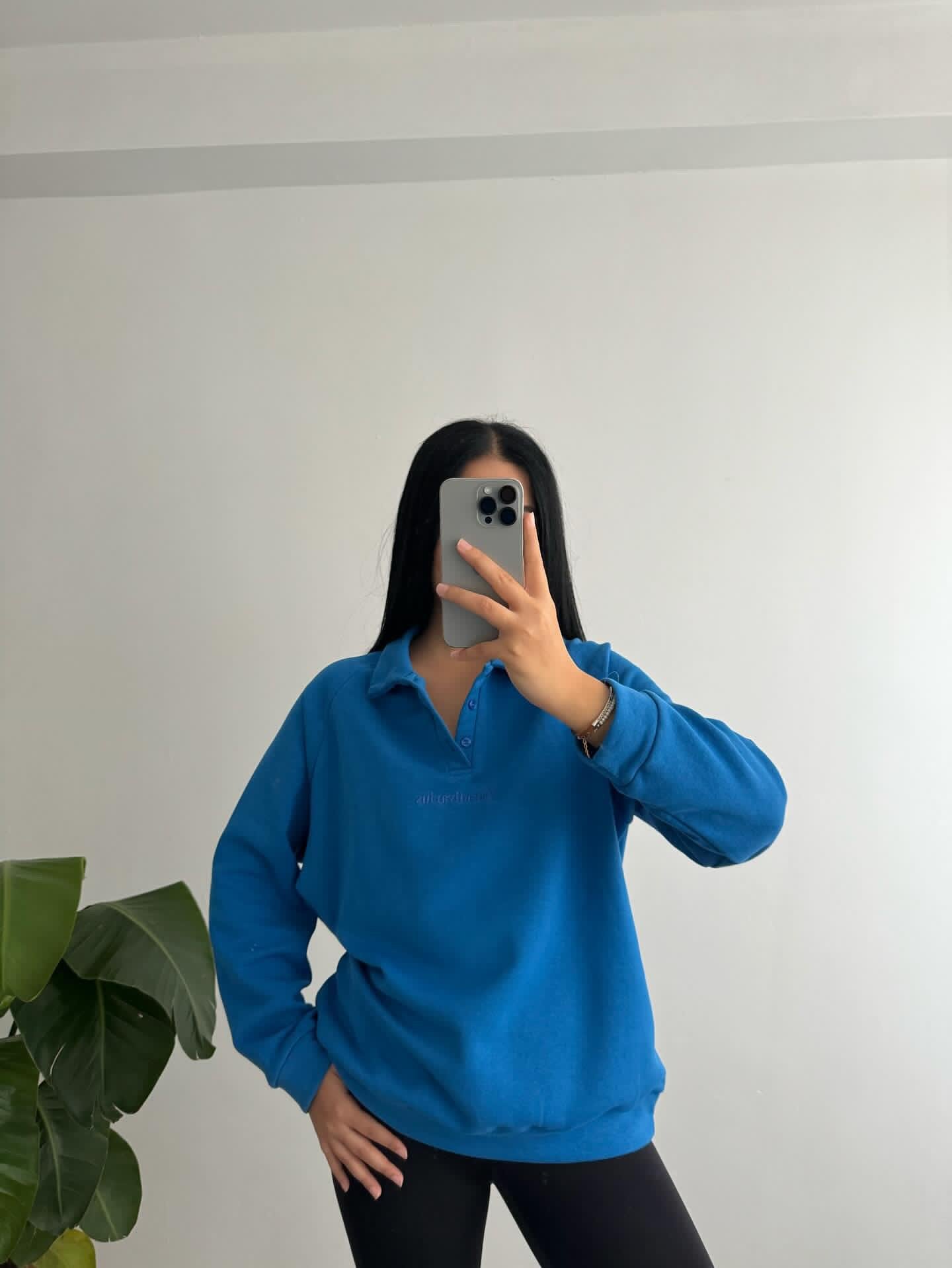 Mavi polo yaka sweatshırt