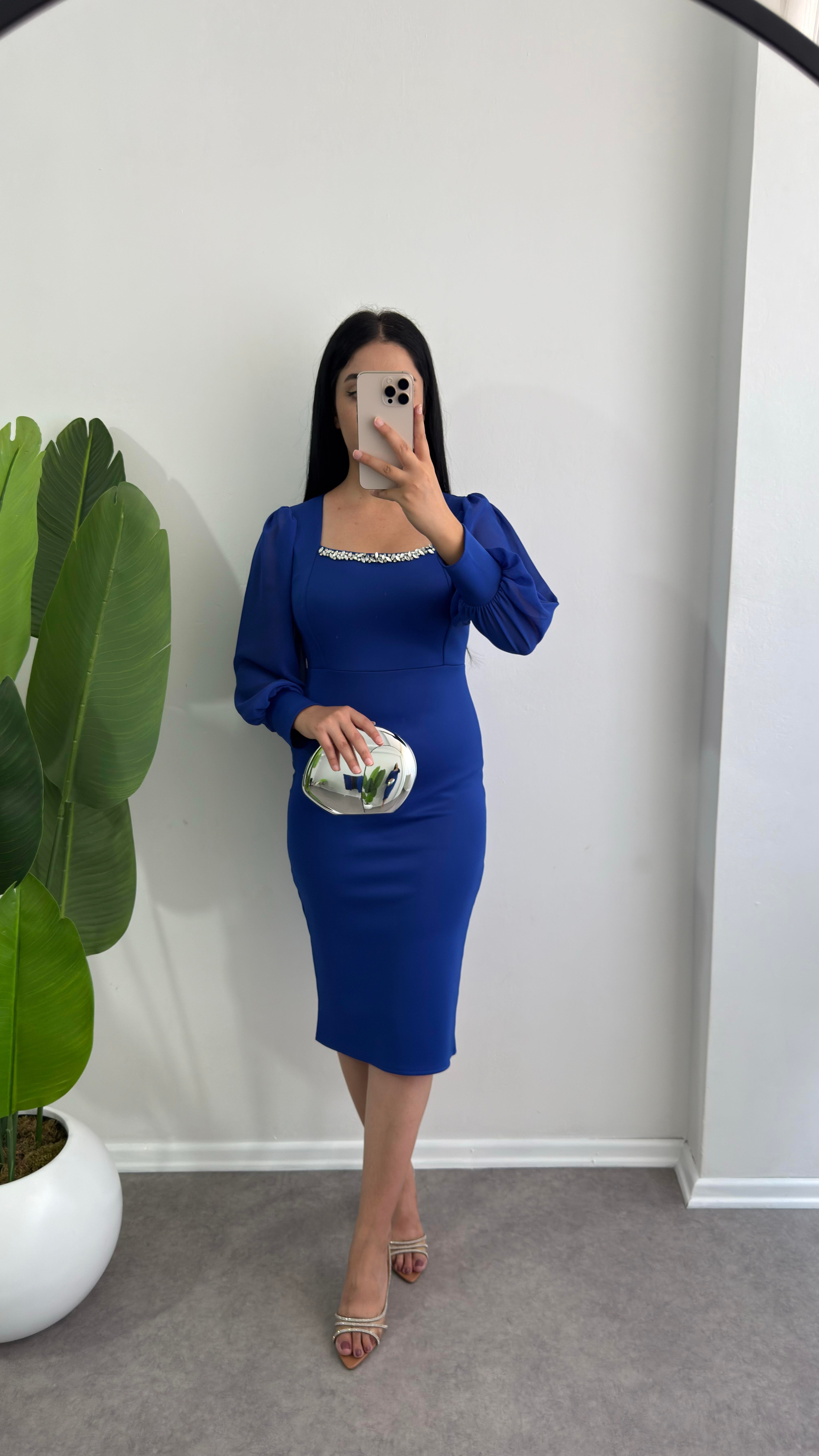 Önü Taşlı Şula Mavi Elbise