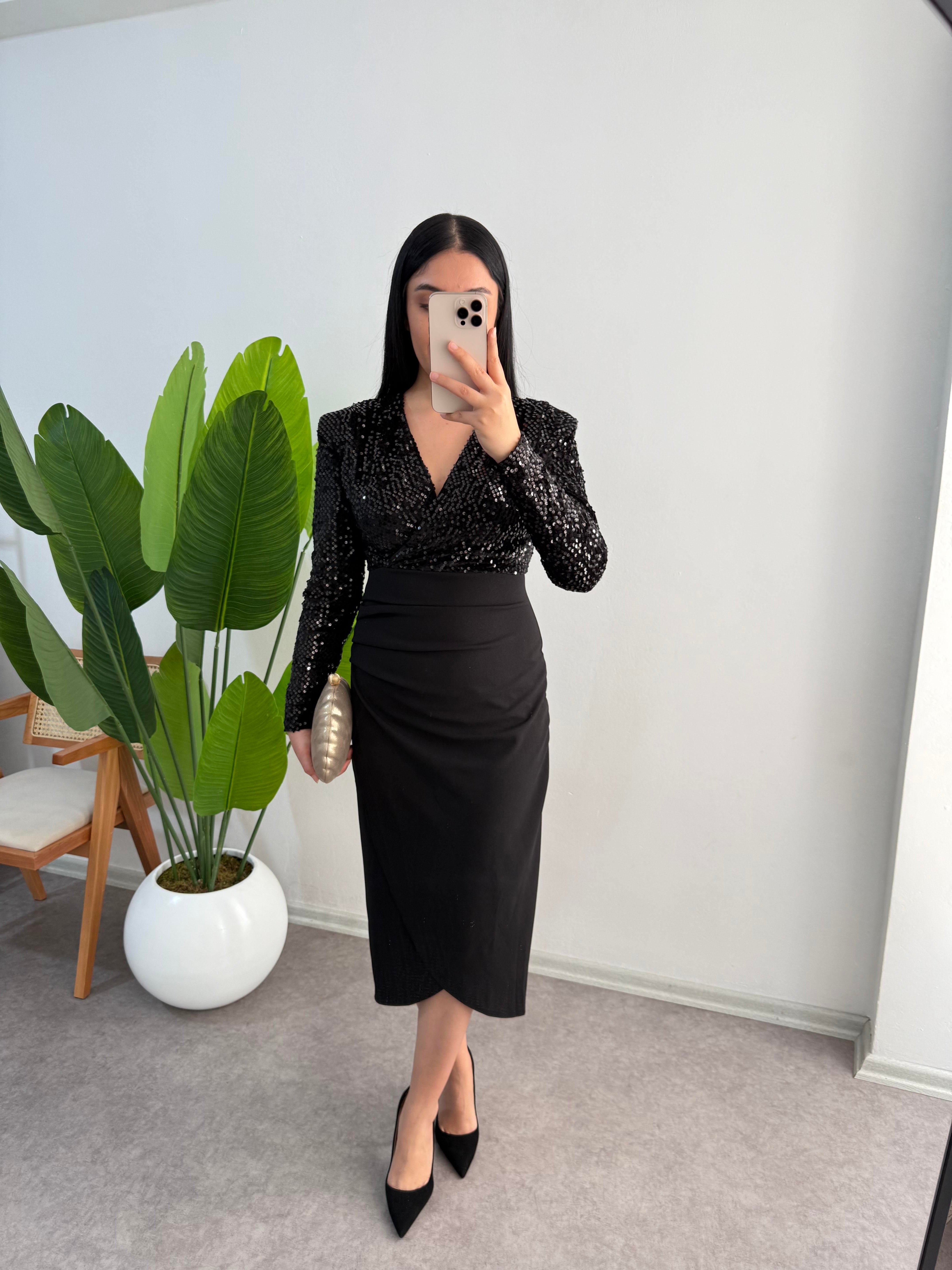 Payetli Siyah Midi Boy Elbise