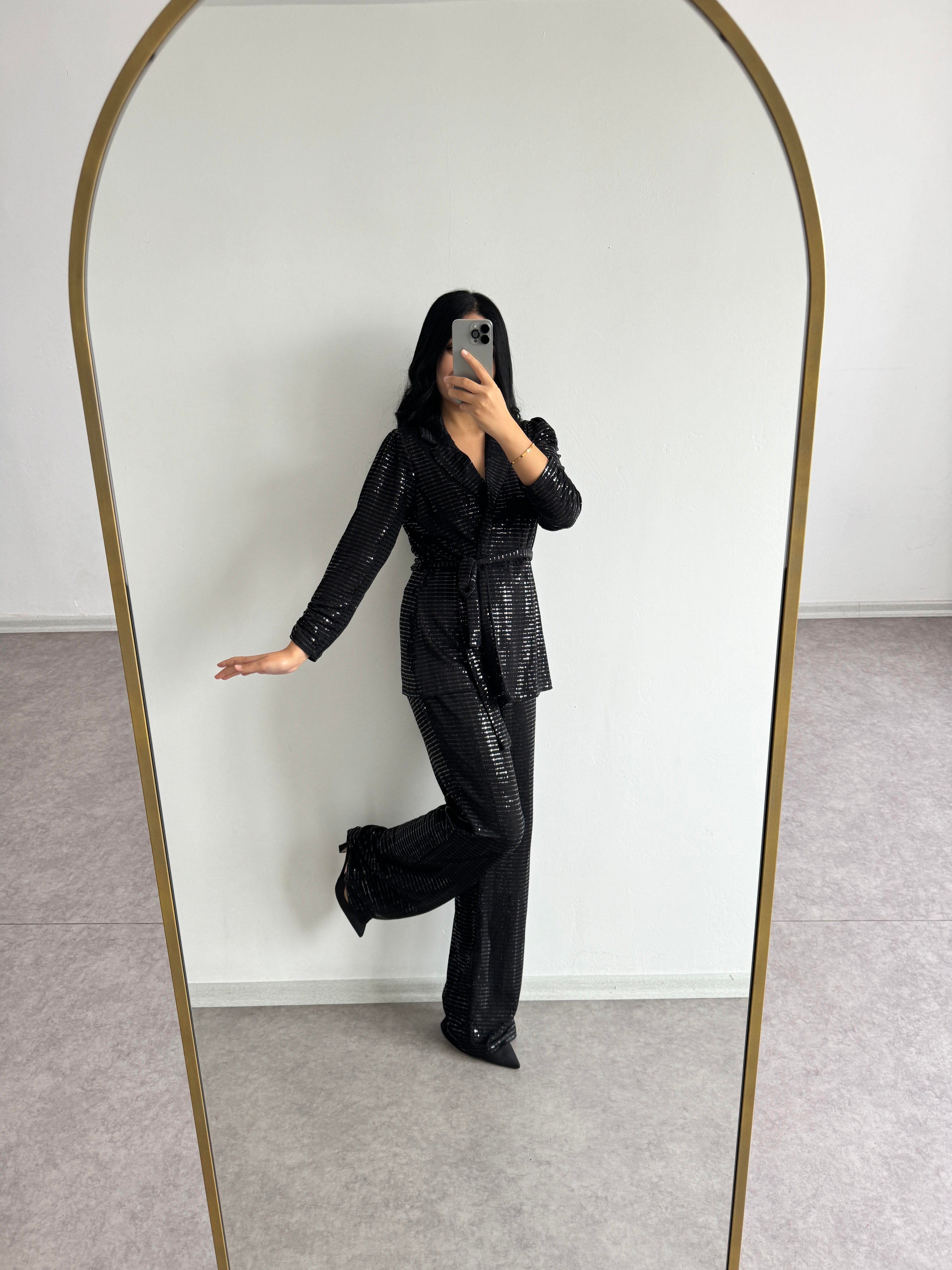 Payetli siyah takım