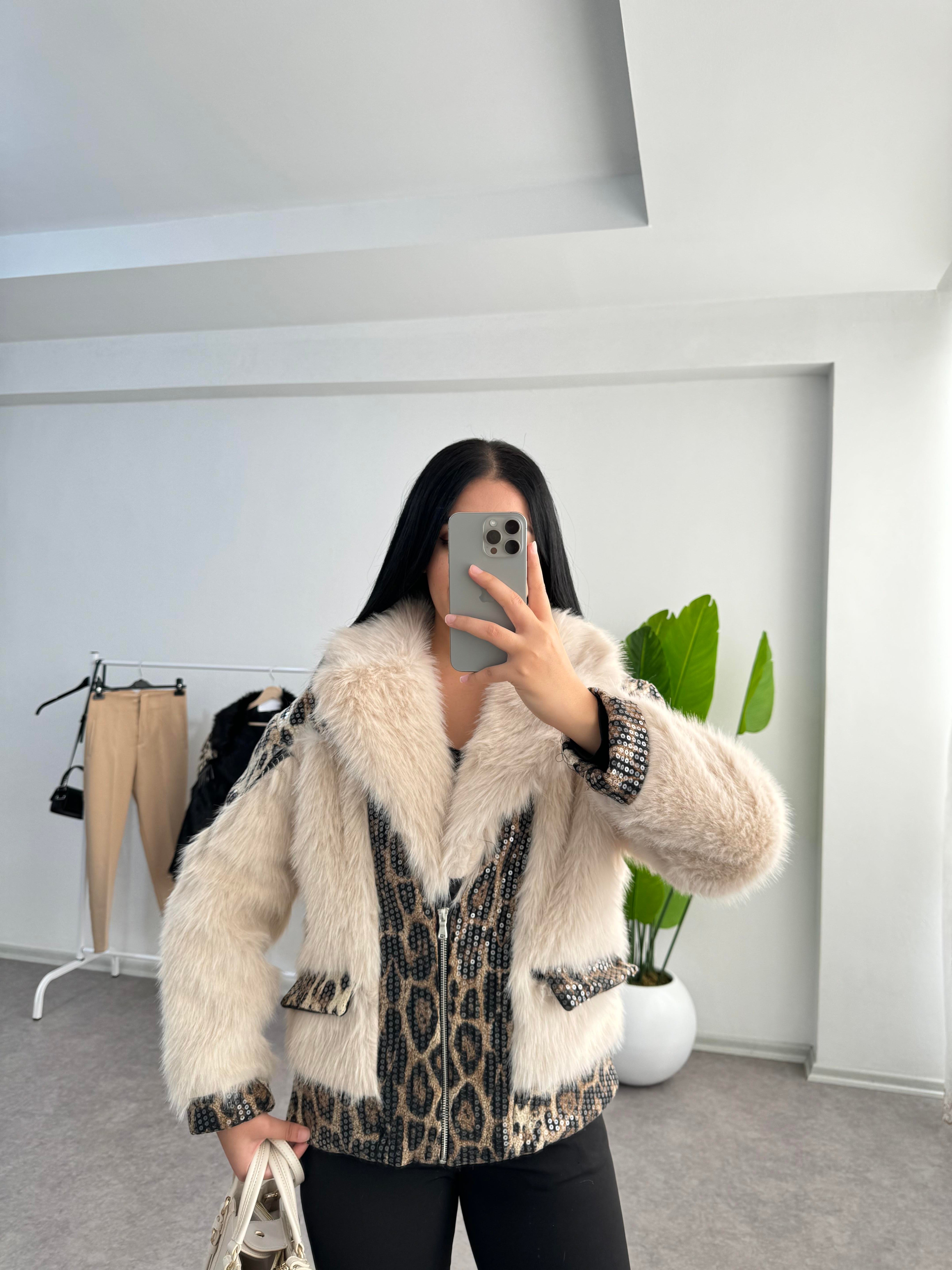 Peluş Krem Leoparlı Ceket