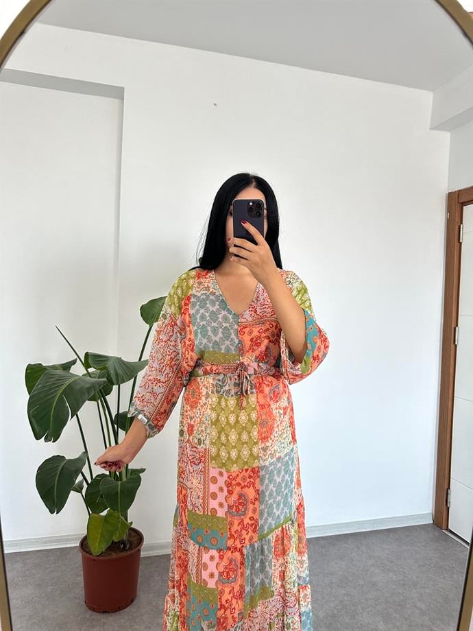 Şifon desenli elbise