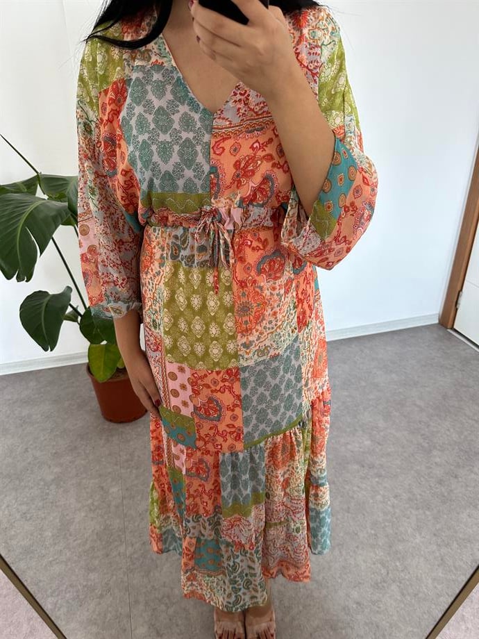 Şifon desenli elbise