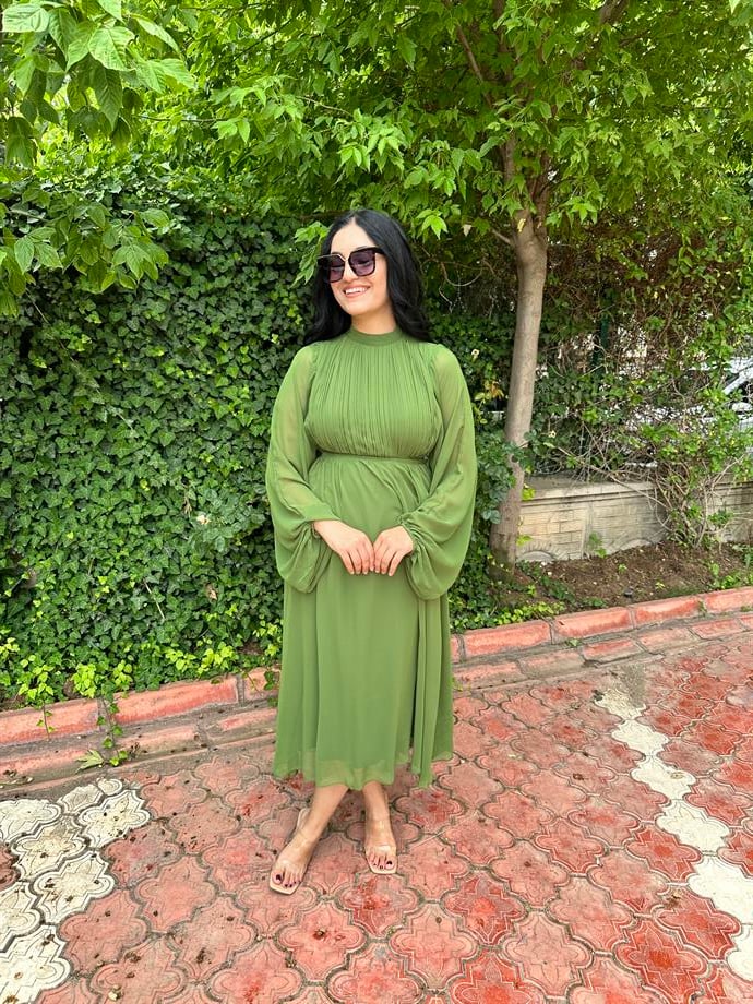 Şifon yağ yeşili elbise