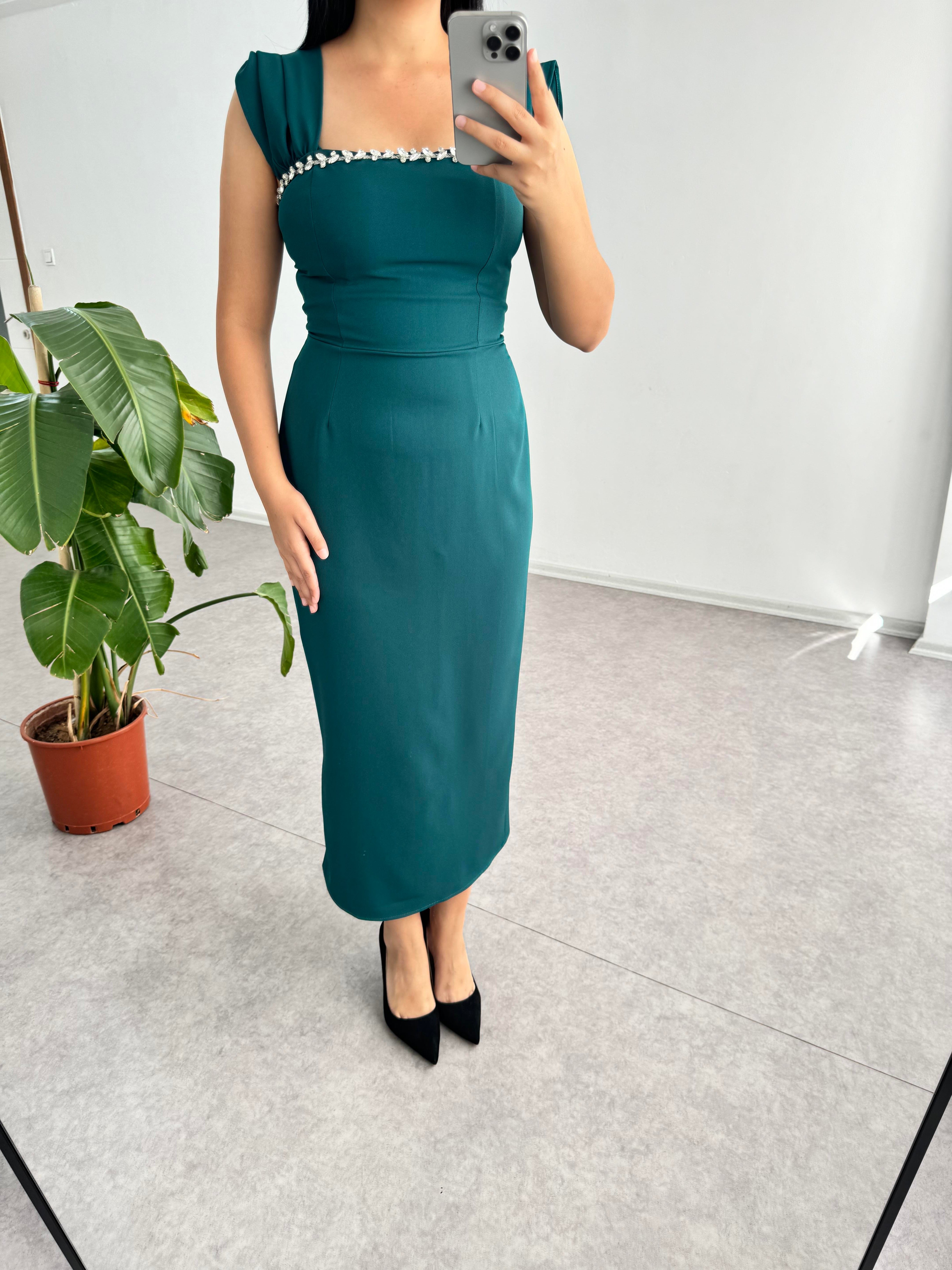 Taşlı Yeşil Janel Elbise