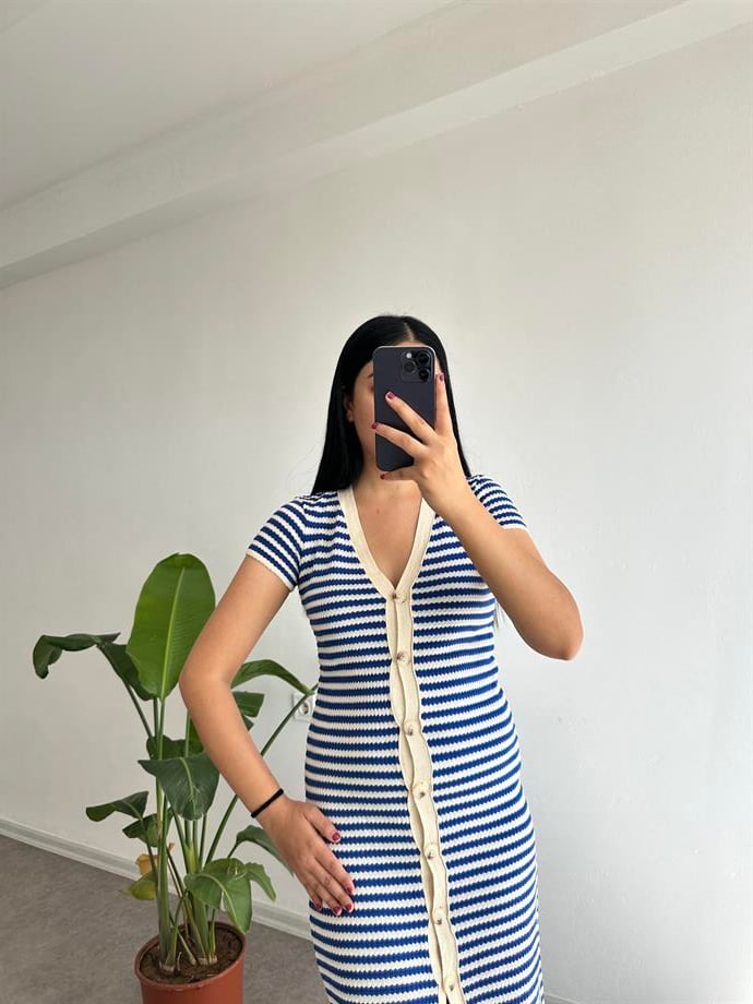 Triko çizgili elbise 