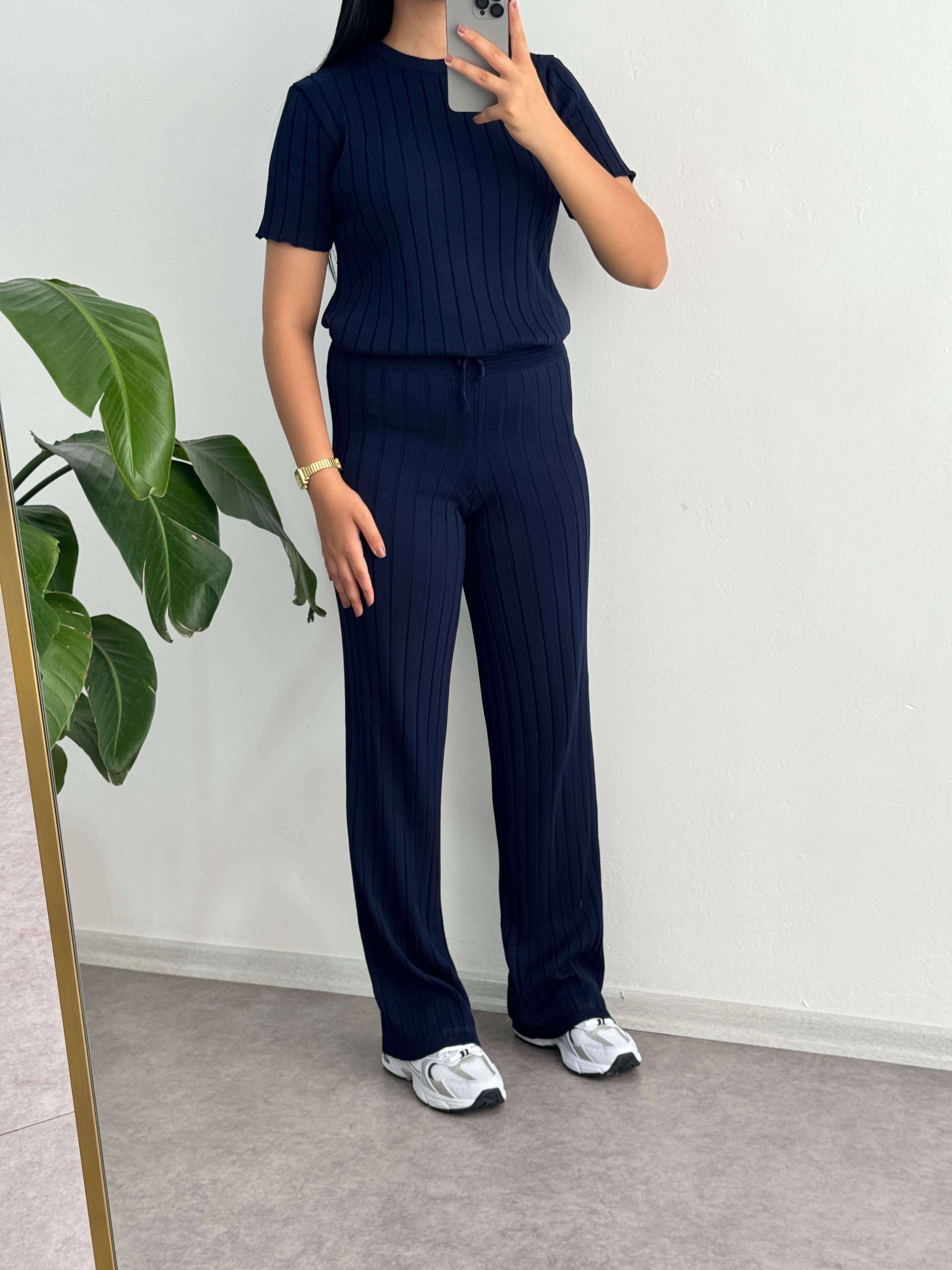 Triko Lacivert Takım