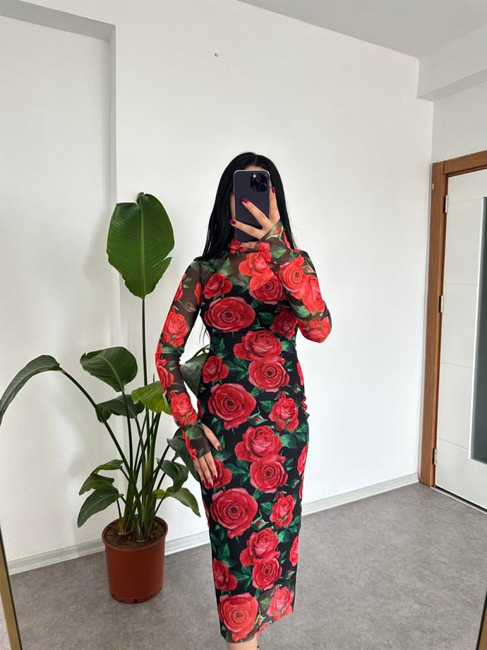 Tül çiçekli elbise astarlı