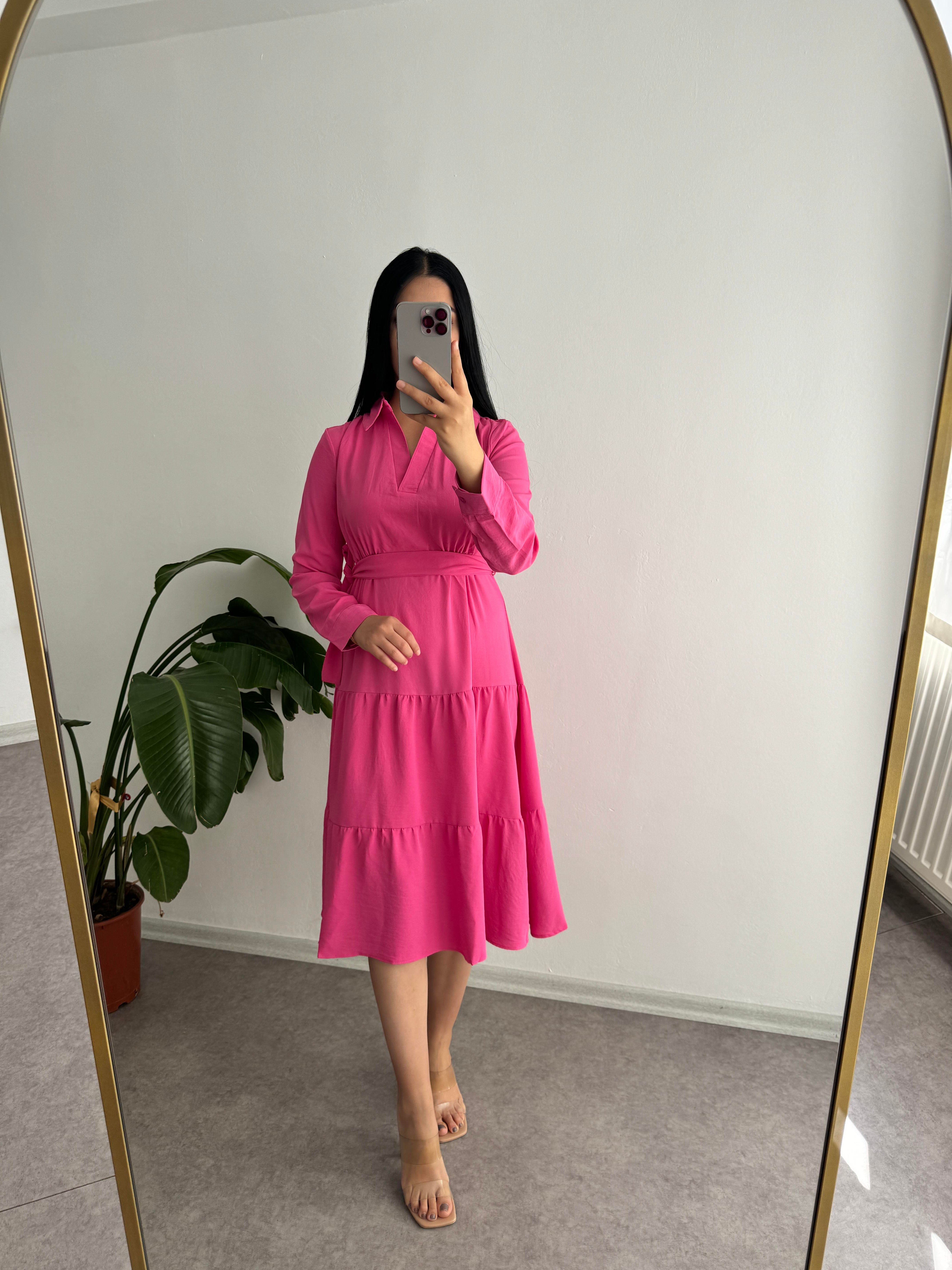 Uzun Kollu Pembe Elbise