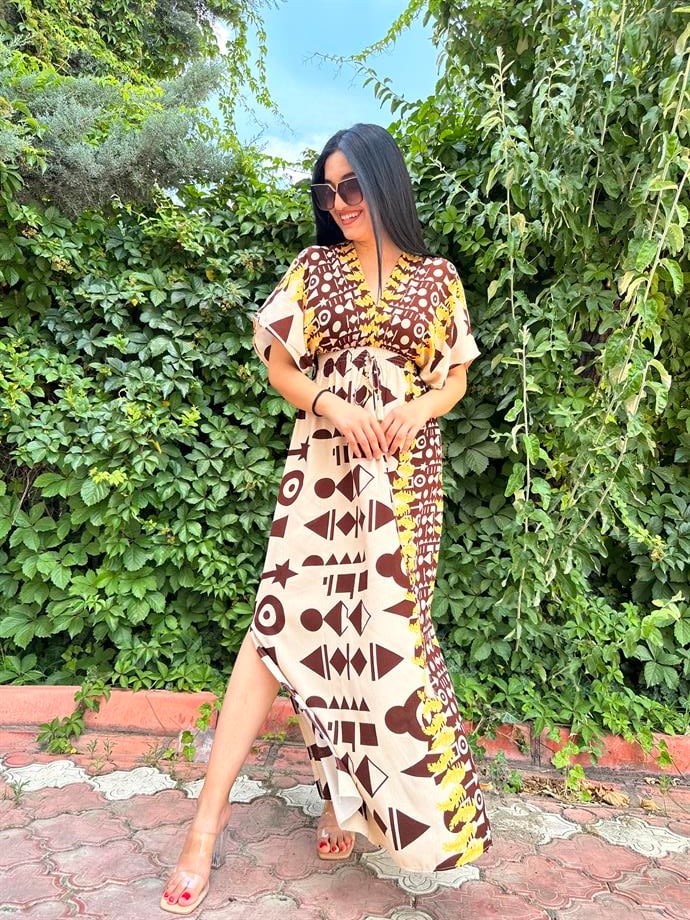 Viskon v yaka elbise