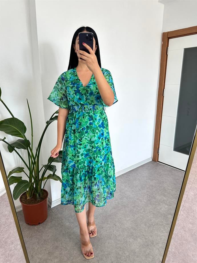 Yeşil şifon elbise astarlı