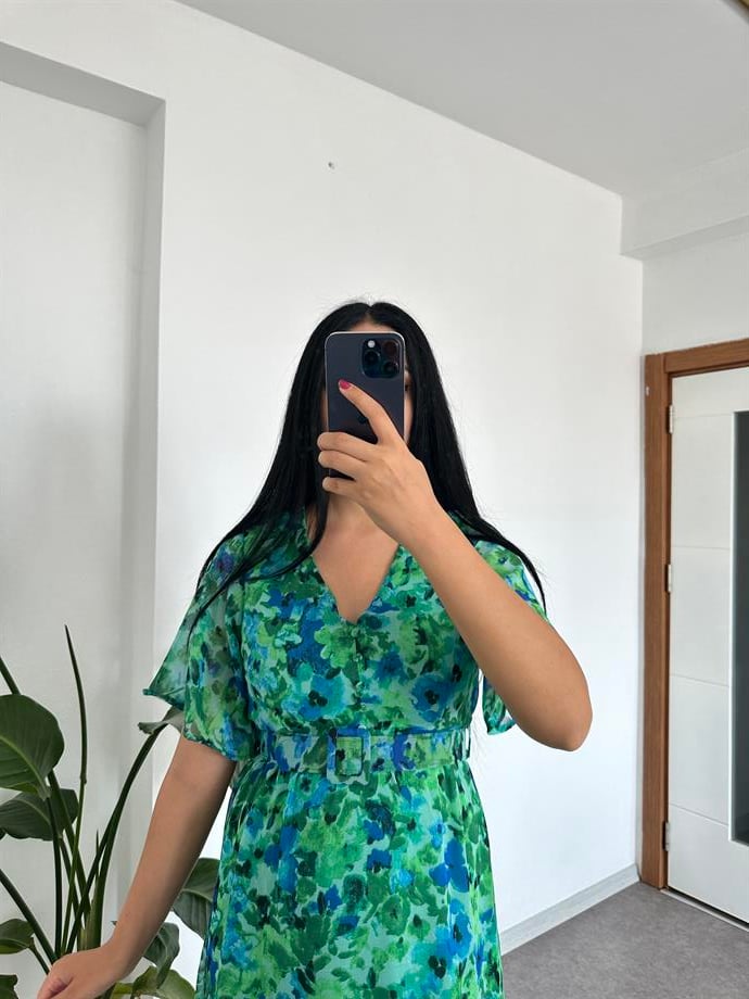 Yeşil şifon elbise astarlı