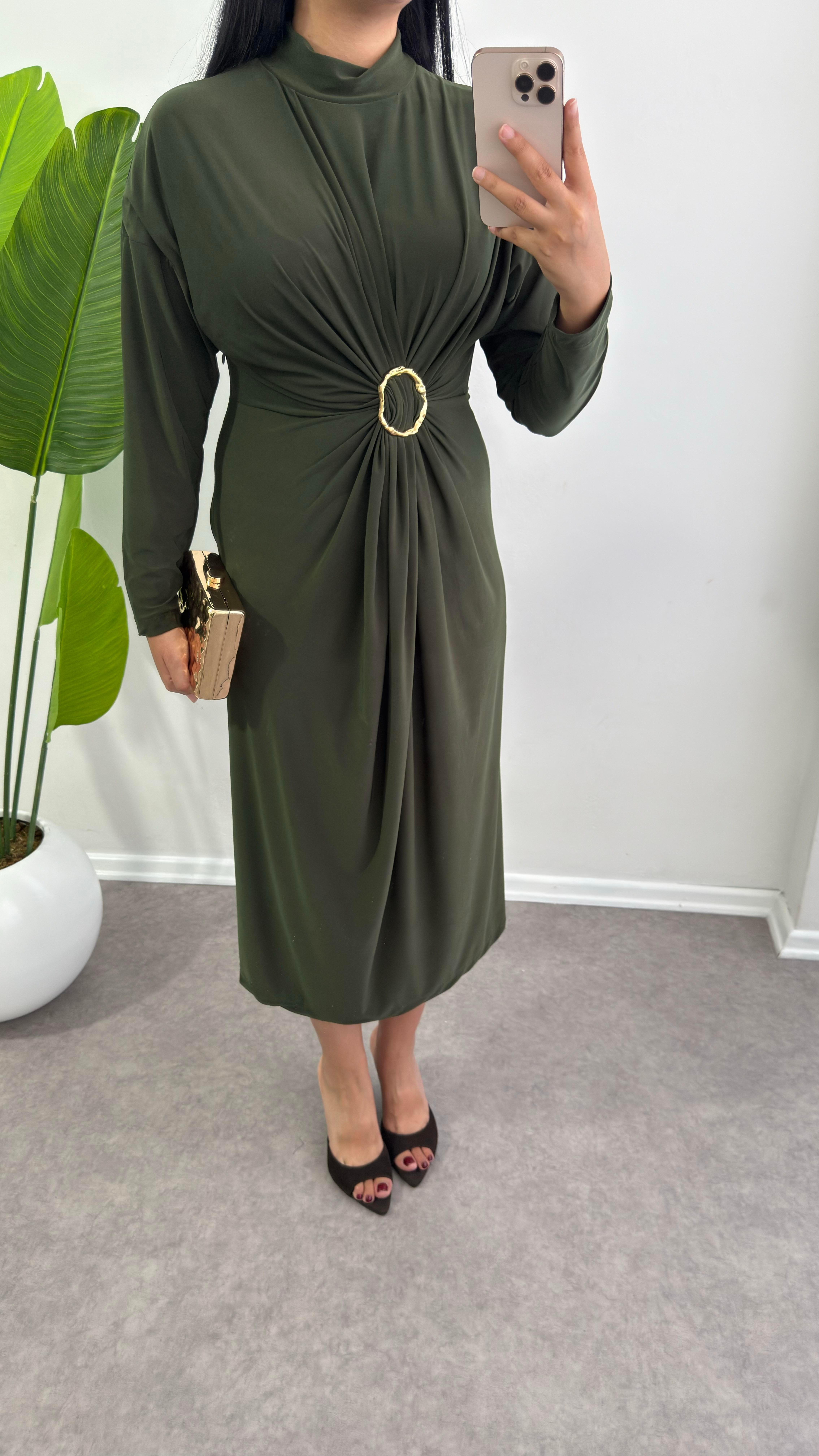 Yeşil Tokalı Drape Midi Elbise