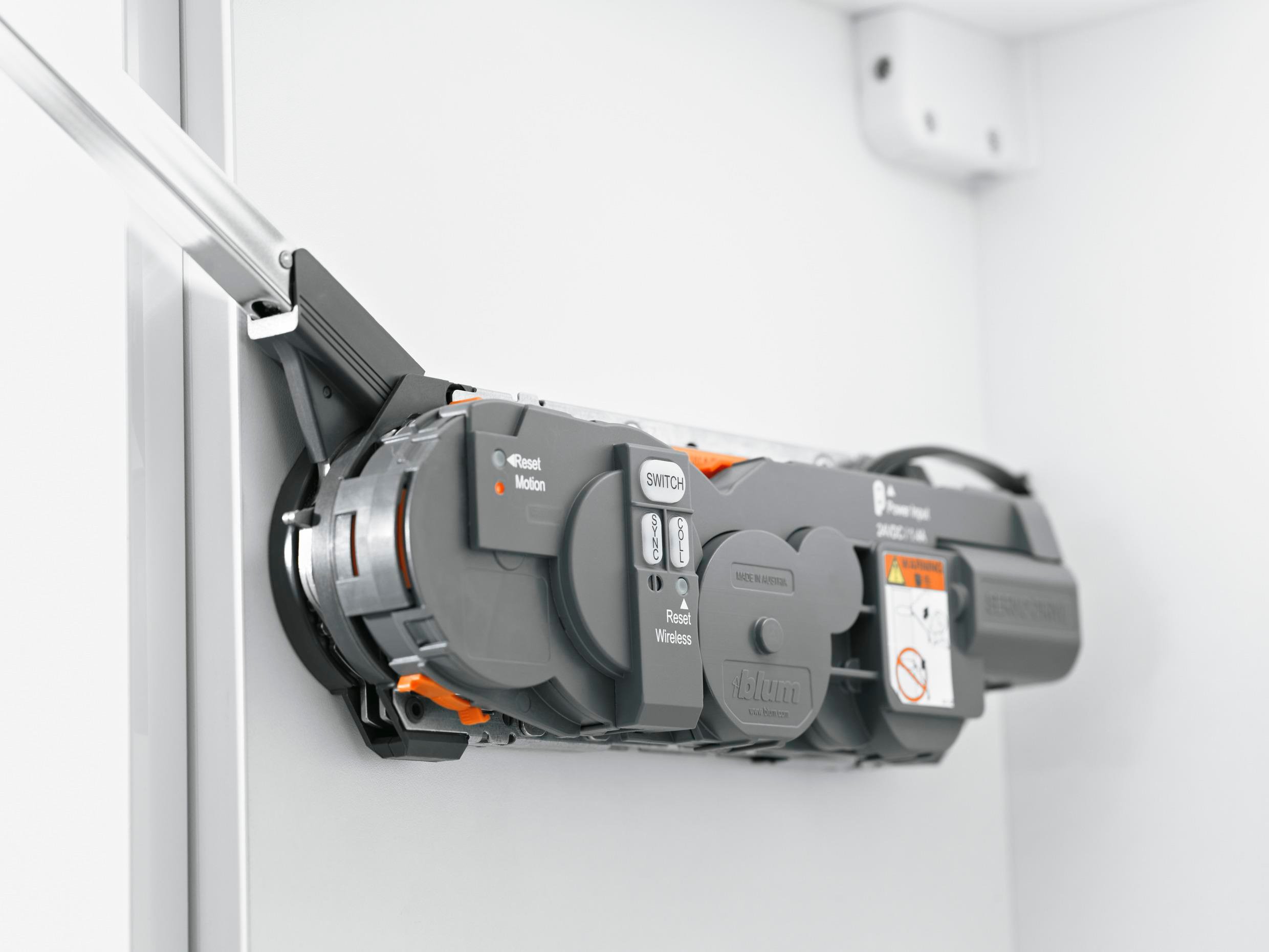 Blum Aventos Çiftli Kalkar Kapak Hf 28-39