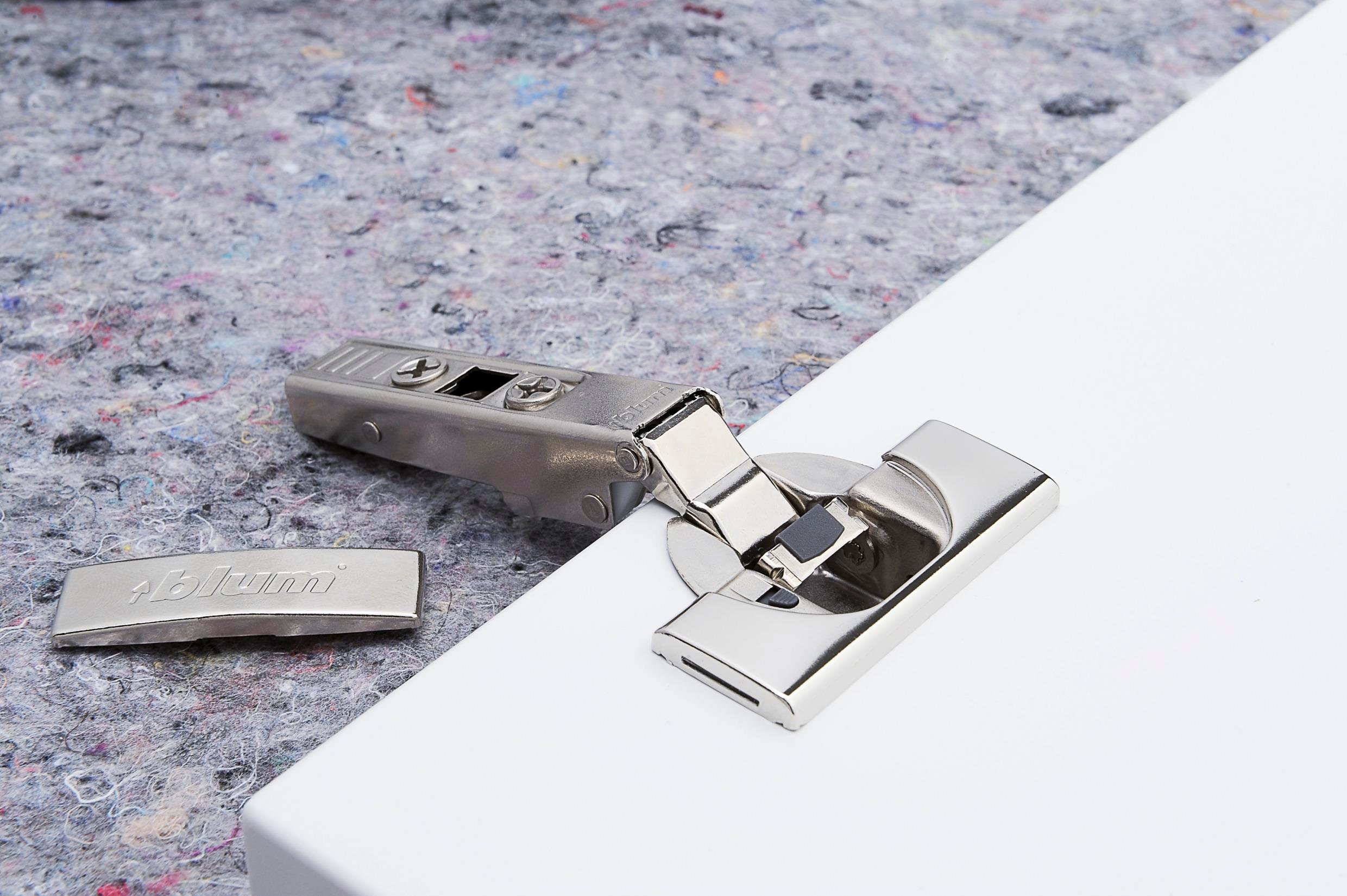 Blum Clip Top Düz Blumotion Kalın Profil Kapak Menteşesi 71B9550 + 173L6100