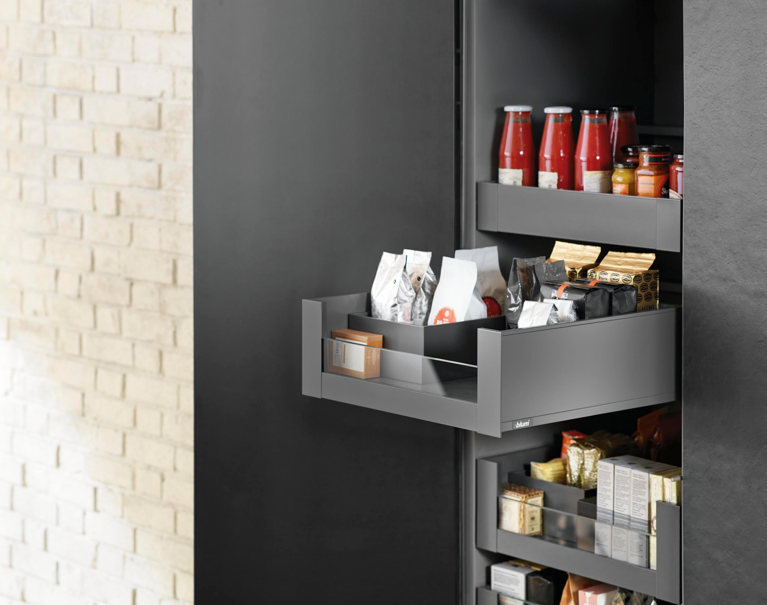 Blum İç Kiler Çekmecesi Legrabox Pure C Yüksek Yanak Önü Camlı 35 Cm. Frenli Blumotion Orion Gri Antrasit
