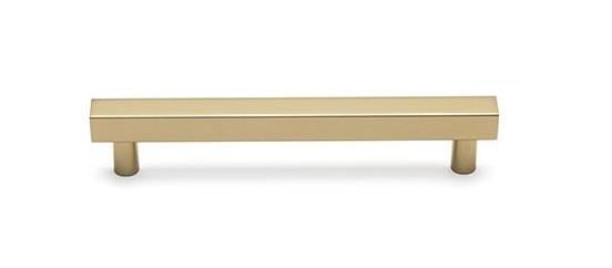 Cube Kare Boy Çubuk Kulp Parlak Altın 320 mm. 208800