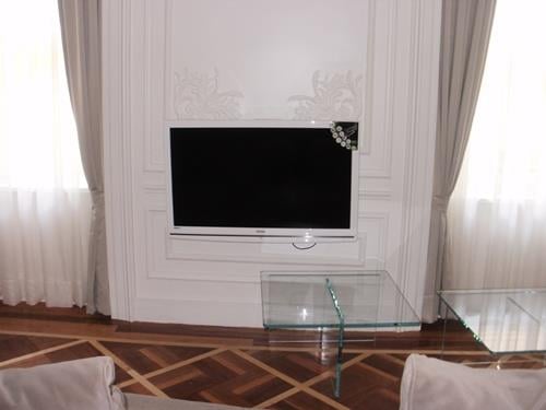 Hareketli Ekran Monitör Taşıyıcı 42